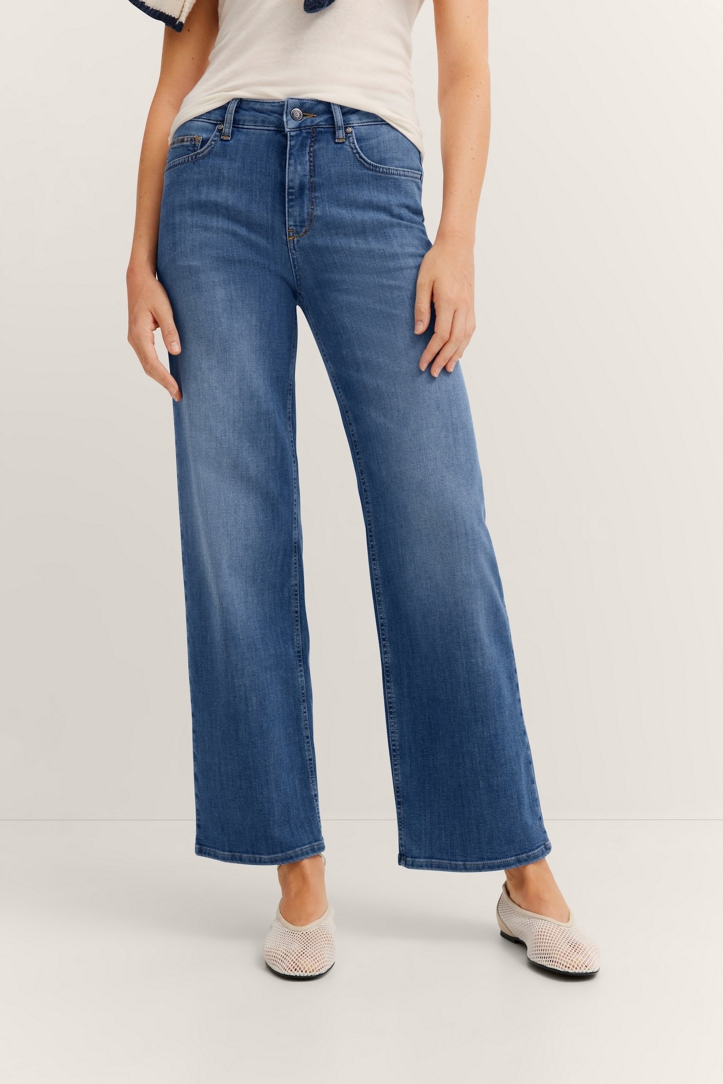 Bugatti Damen Jeans mit geradem Beinverlauf