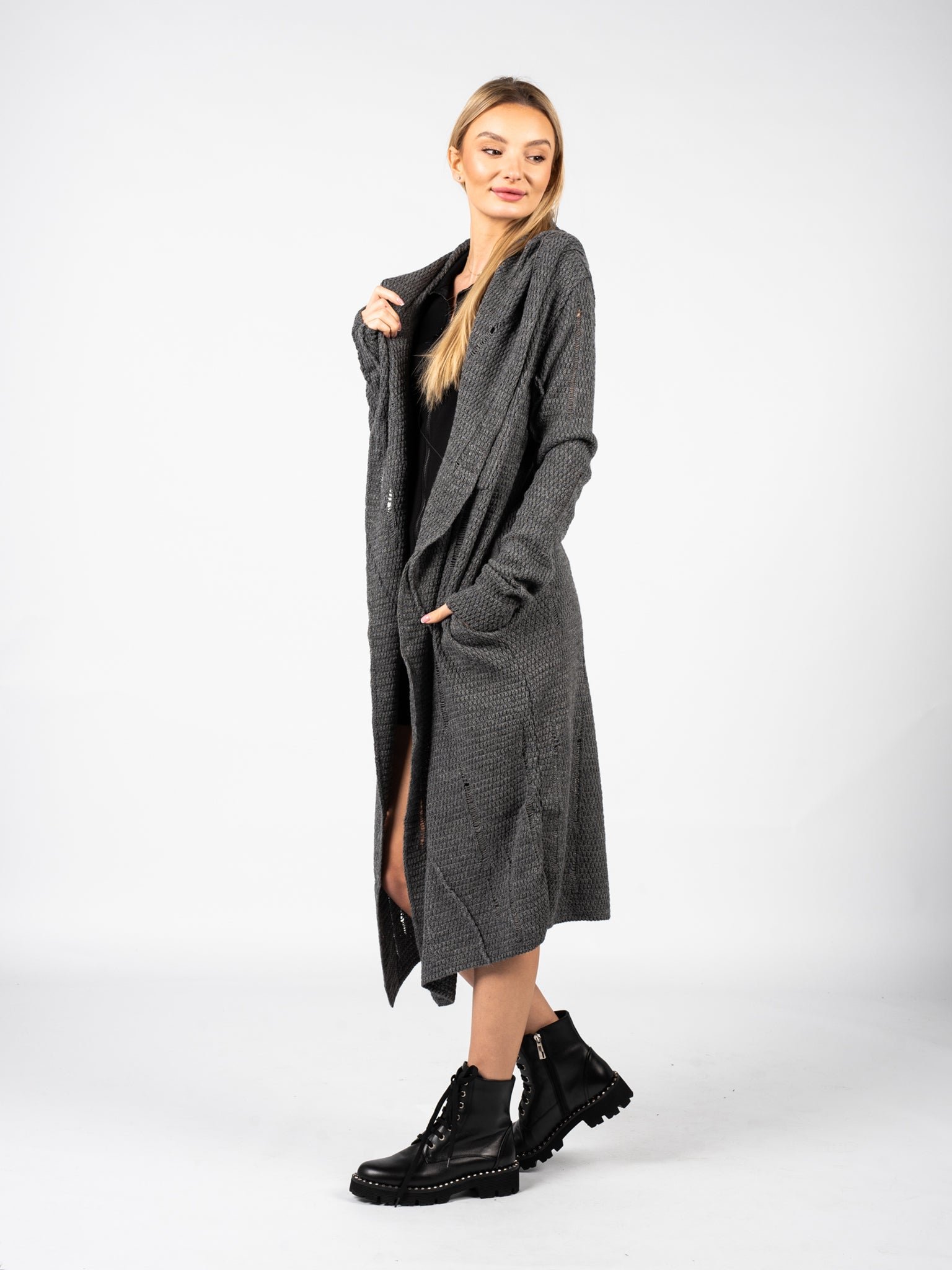 La Haine Inside Us Strickjacke Unisex Damen grau