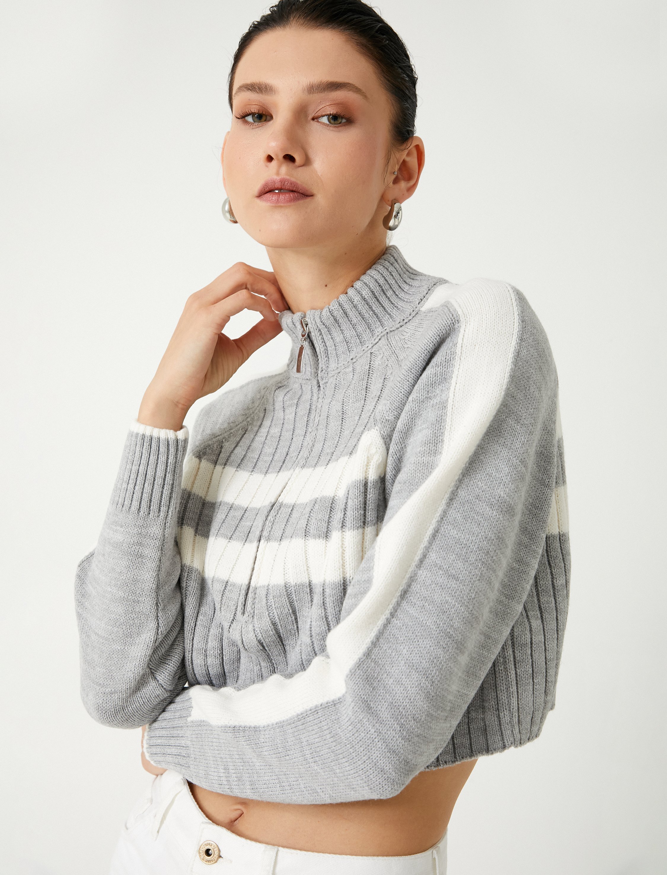 Koton Sweater Standkragen Mit Reißverschlussdetail Sweater