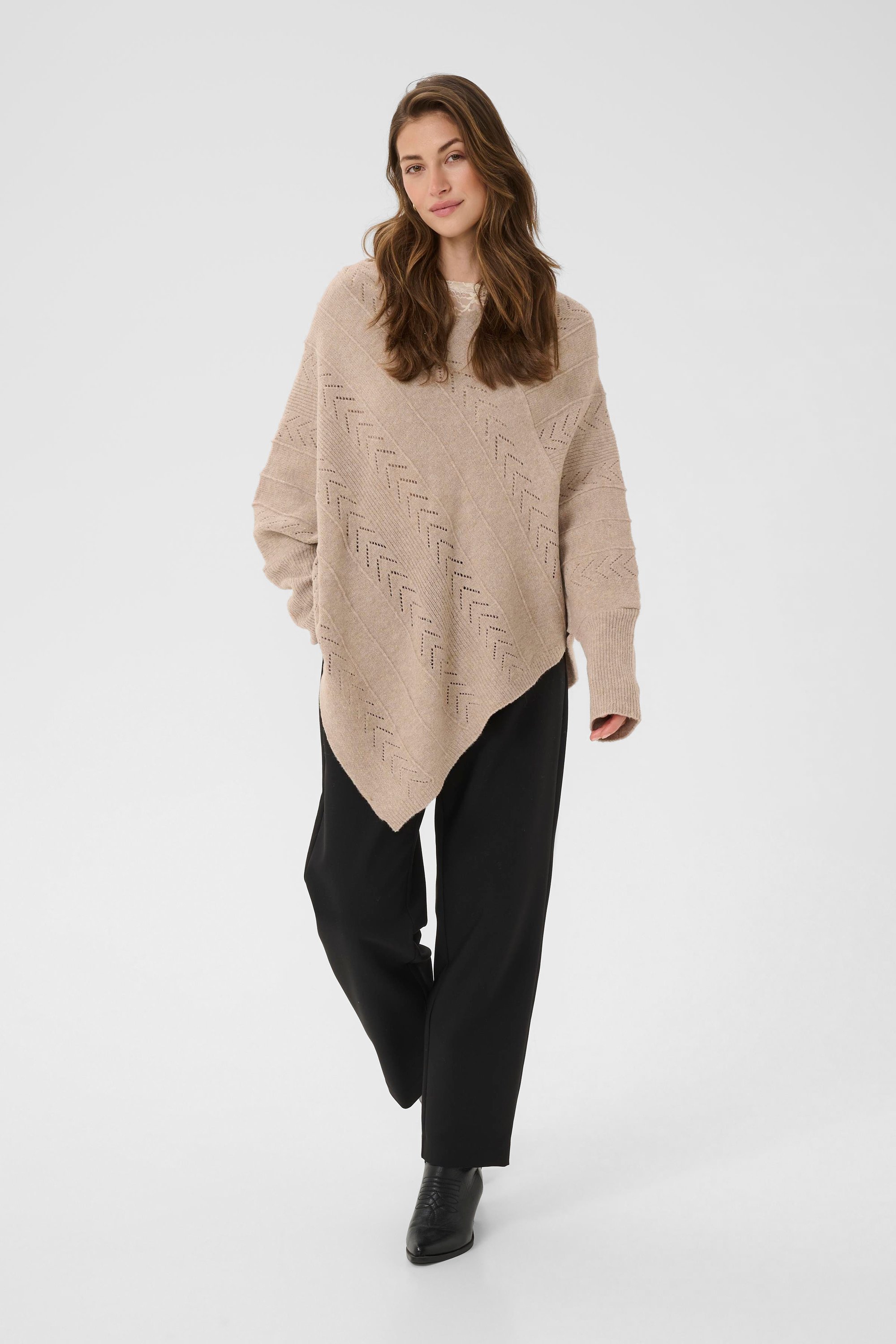 Poncho CRHoliday Poncho Loose fit beige