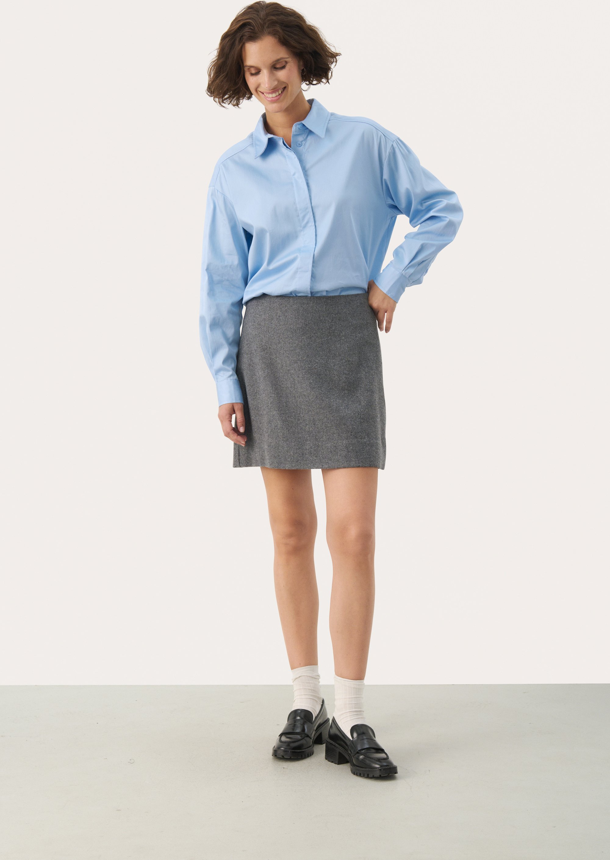 Rock Feminine Form Gray Flannel Melange grey