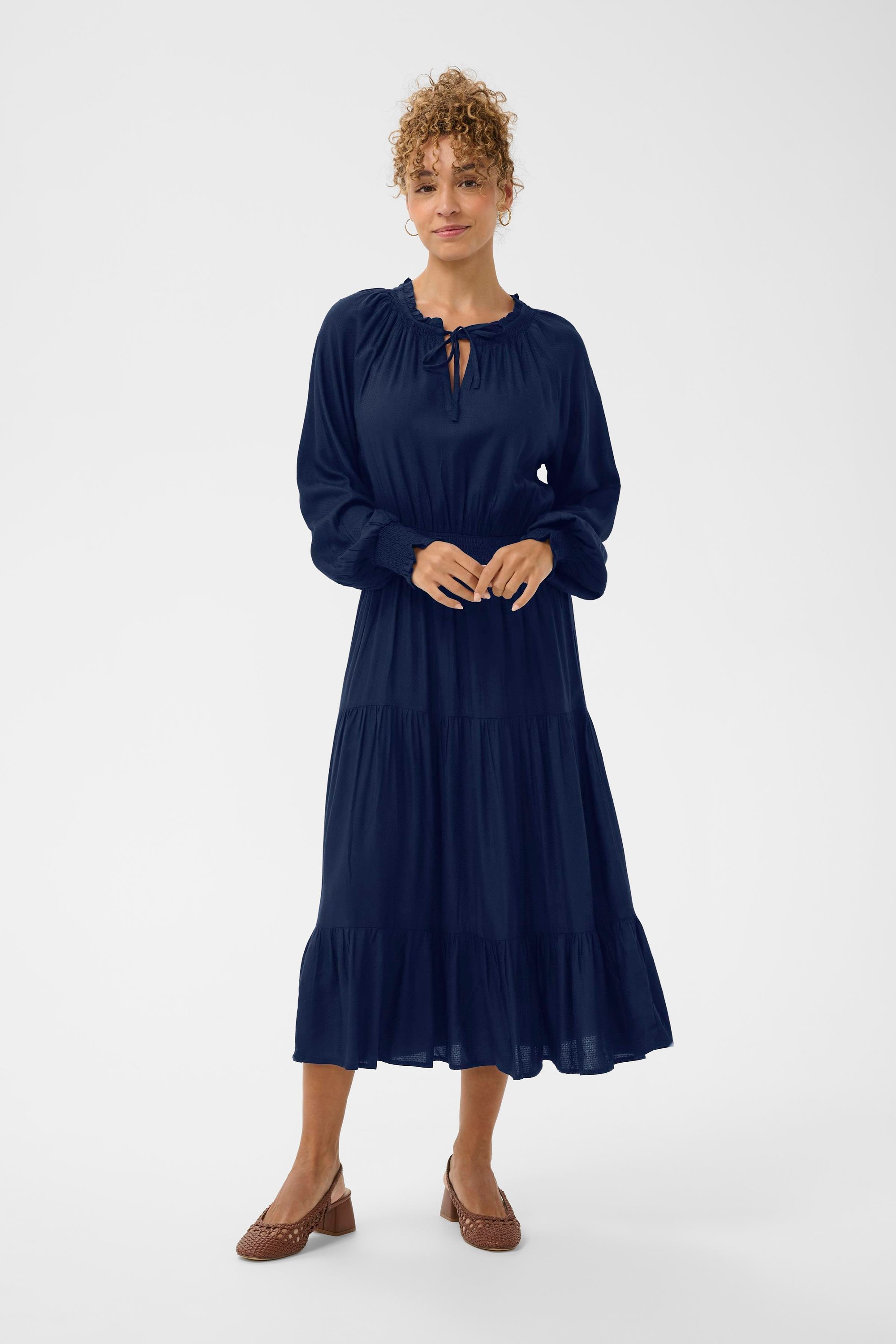 Kleid CRLaci Kleid Feminine