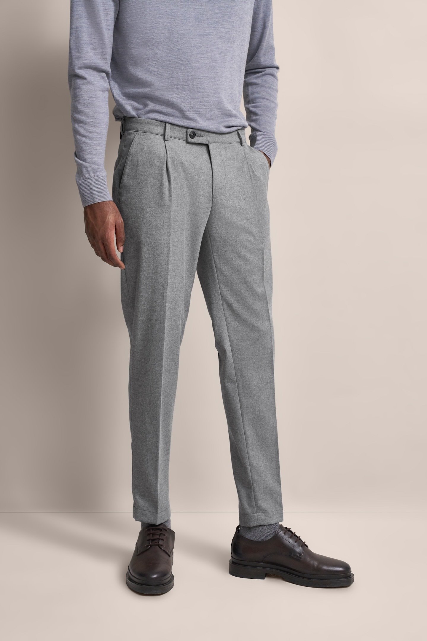 Thumbnail - Bugatti Herren Bundfaltenhose mit Modern-Flanell-Soft-Touch