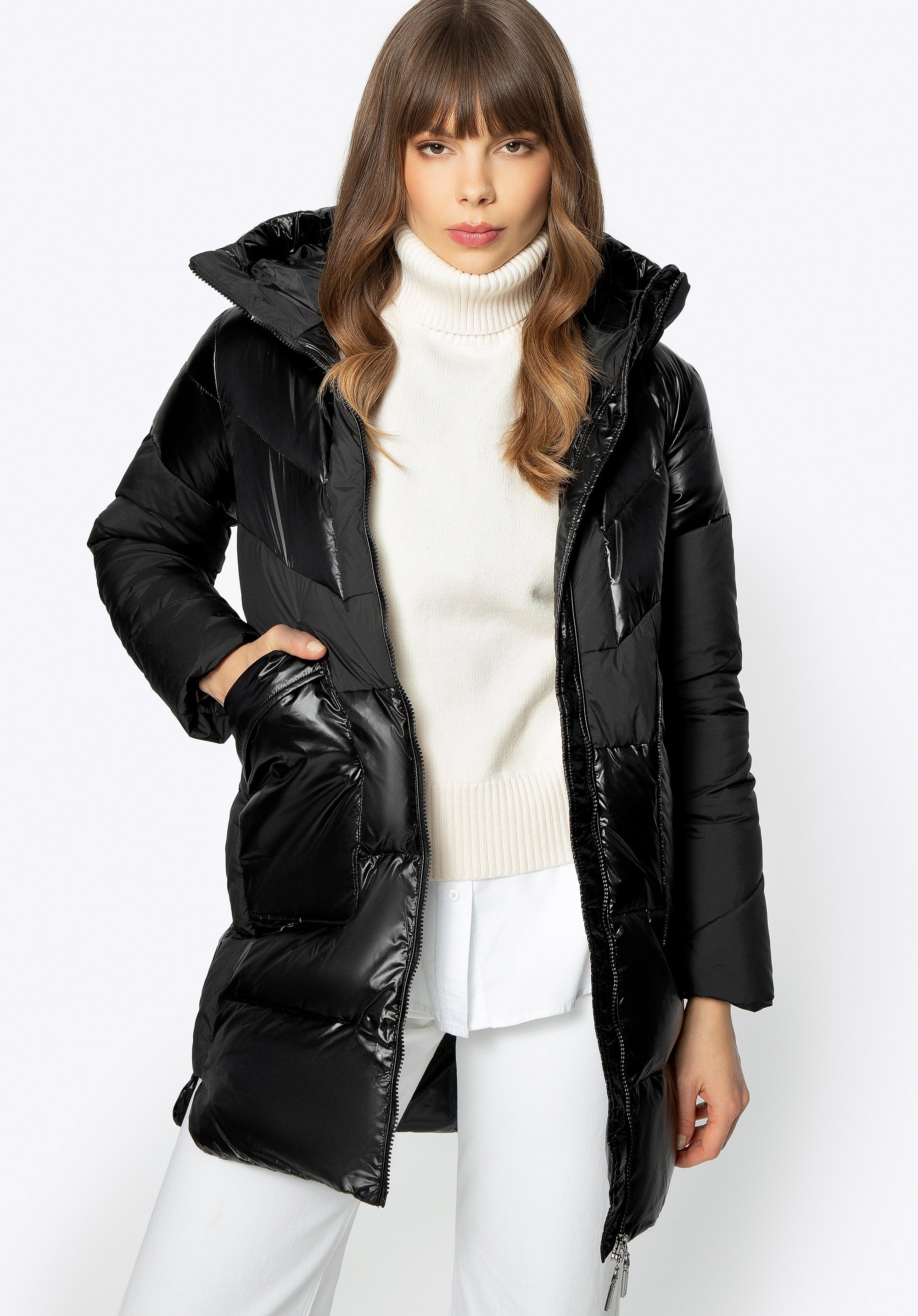 Wittchen Damen-Daunenmantel aus Materialmix mit Kapuze, schwarzes Nylon