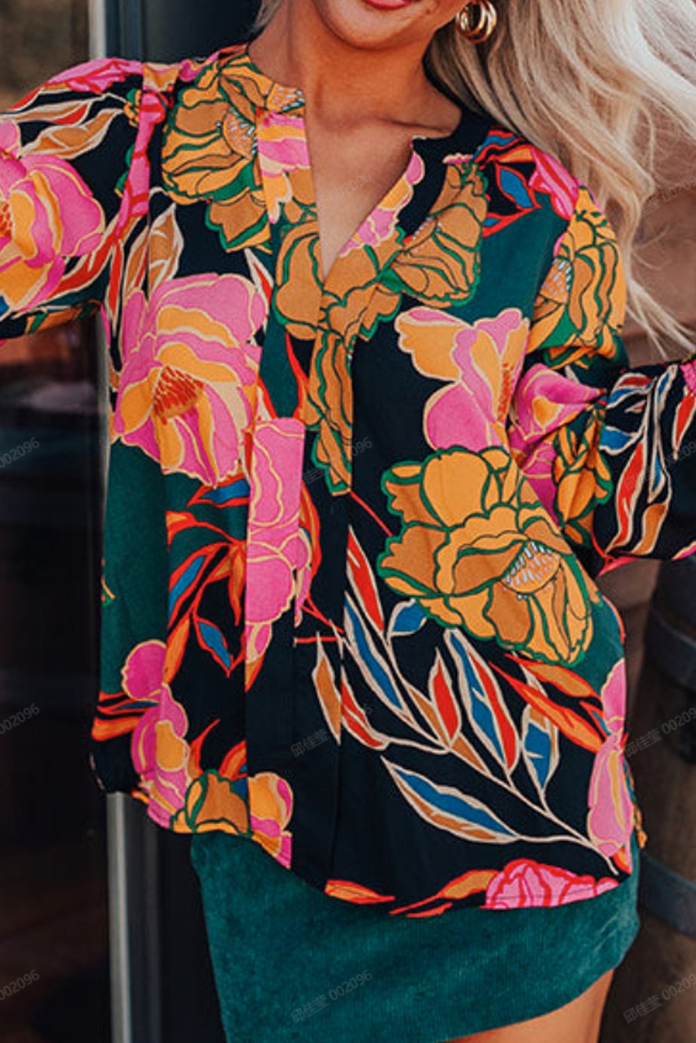 Bluse mit floralem Muster in lässiger Passform