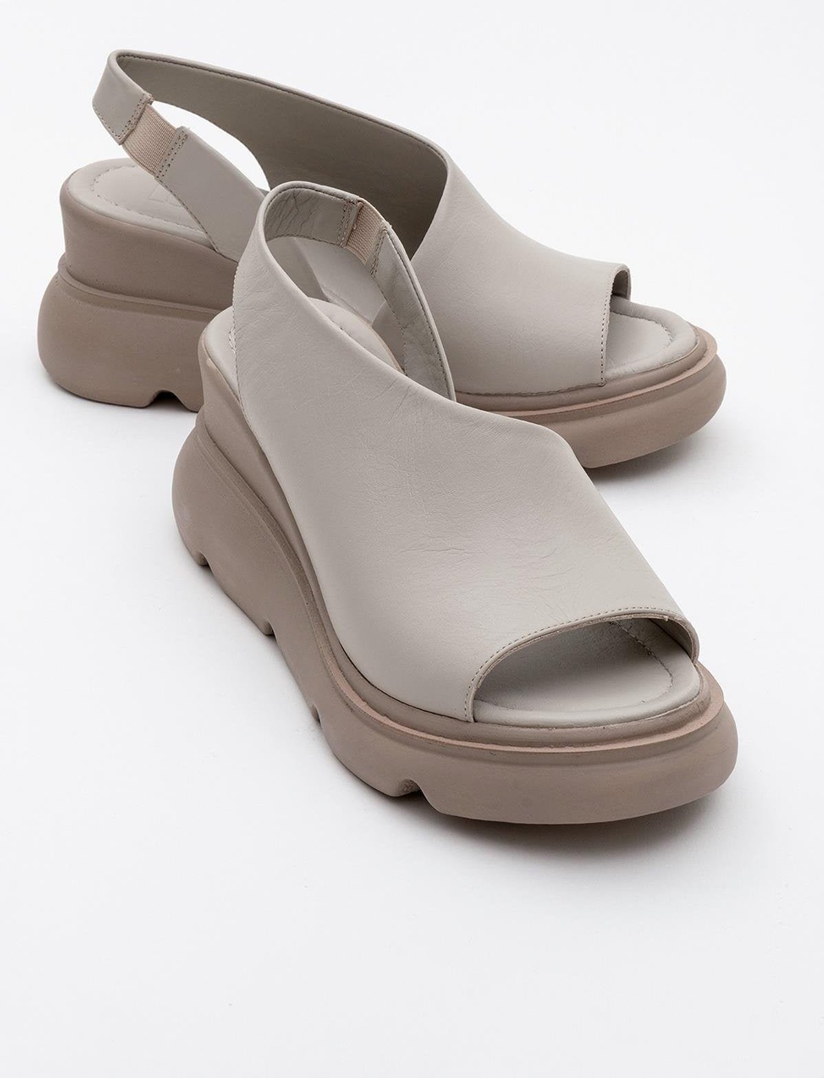 Agusto Leder-Plateau-Sandale (Damen)