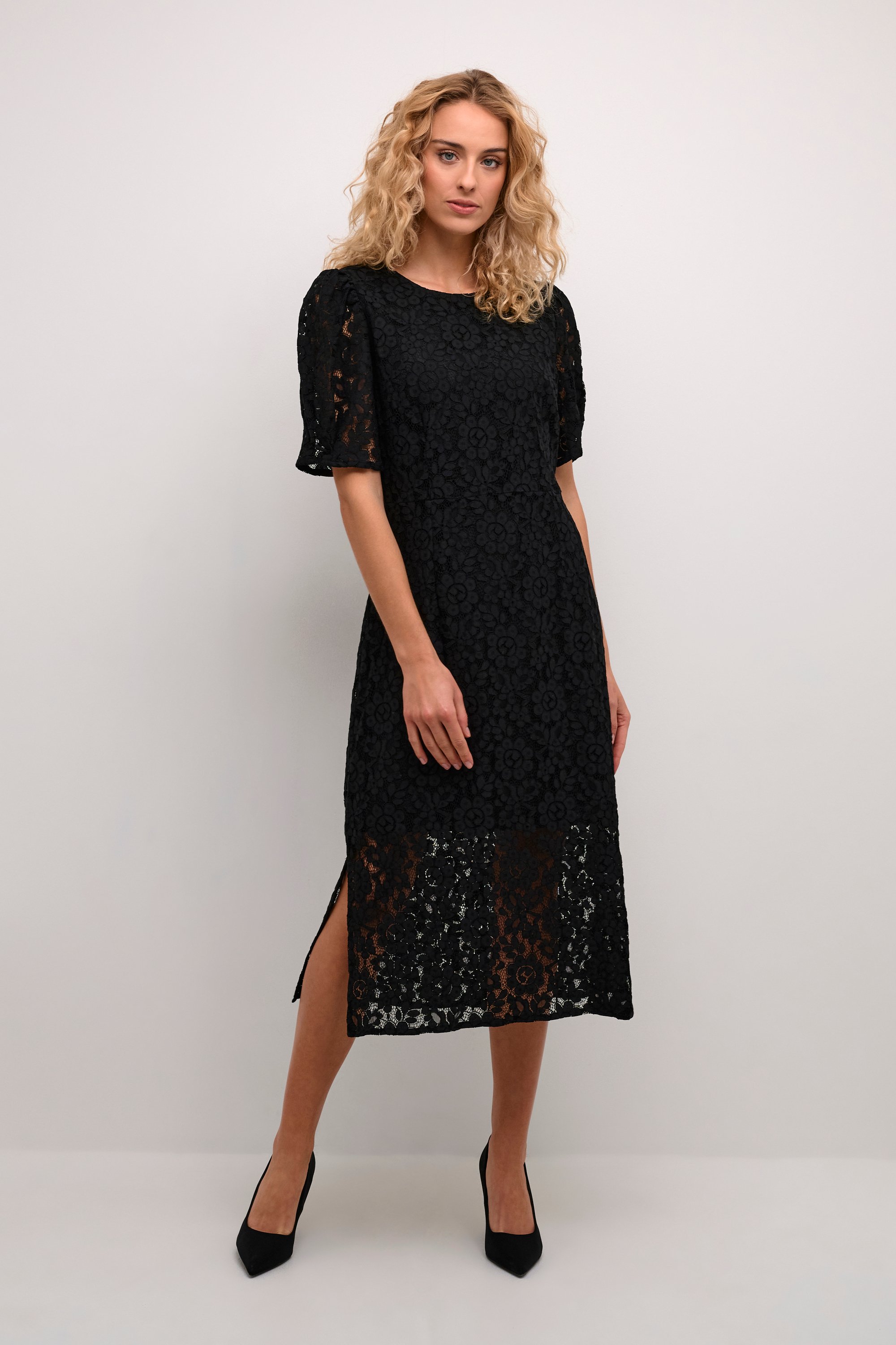 Kleid Feminine black