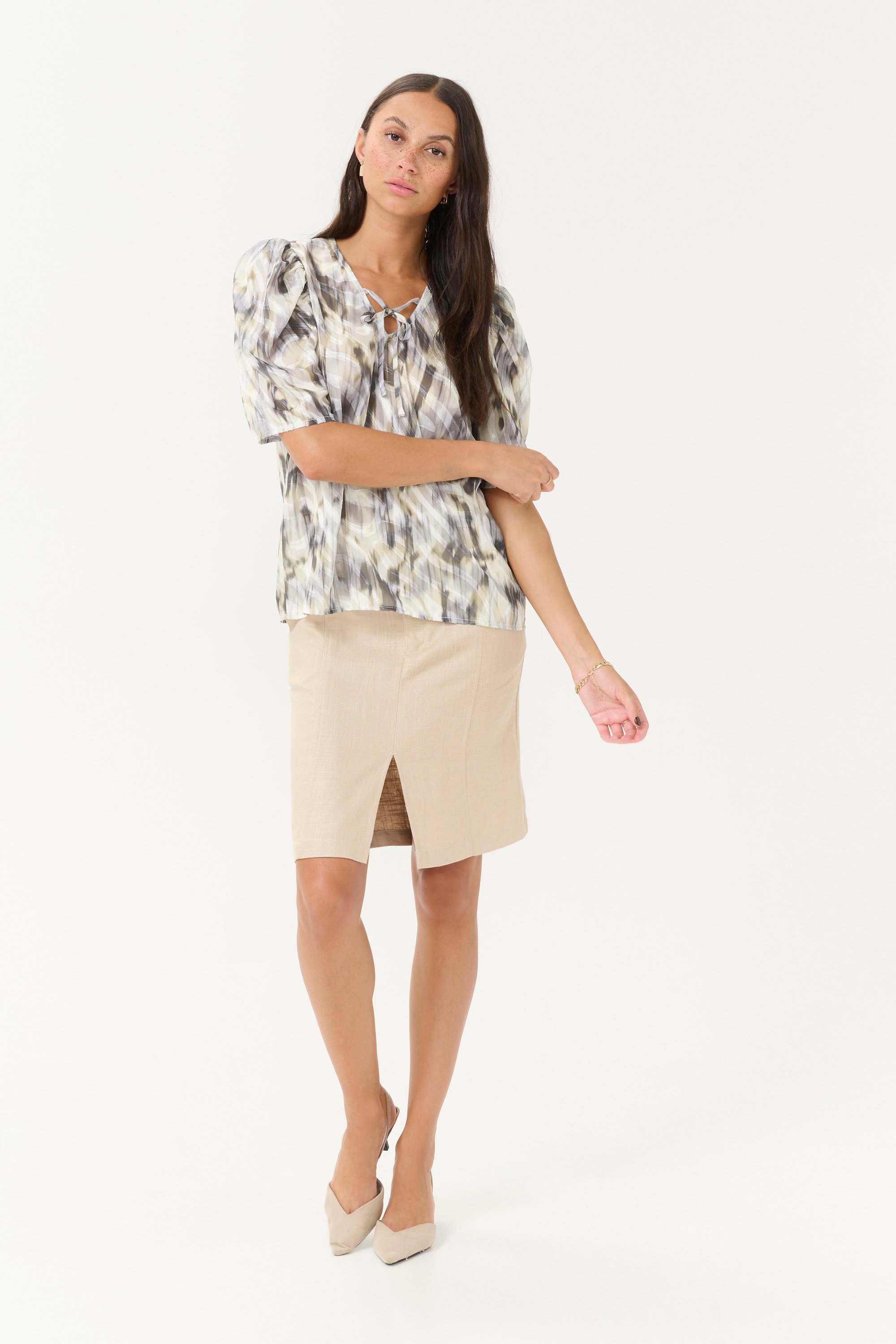 Thumbnail - Kurzarm-Bluse Regular fit Grey Graphic Blur Print light grey