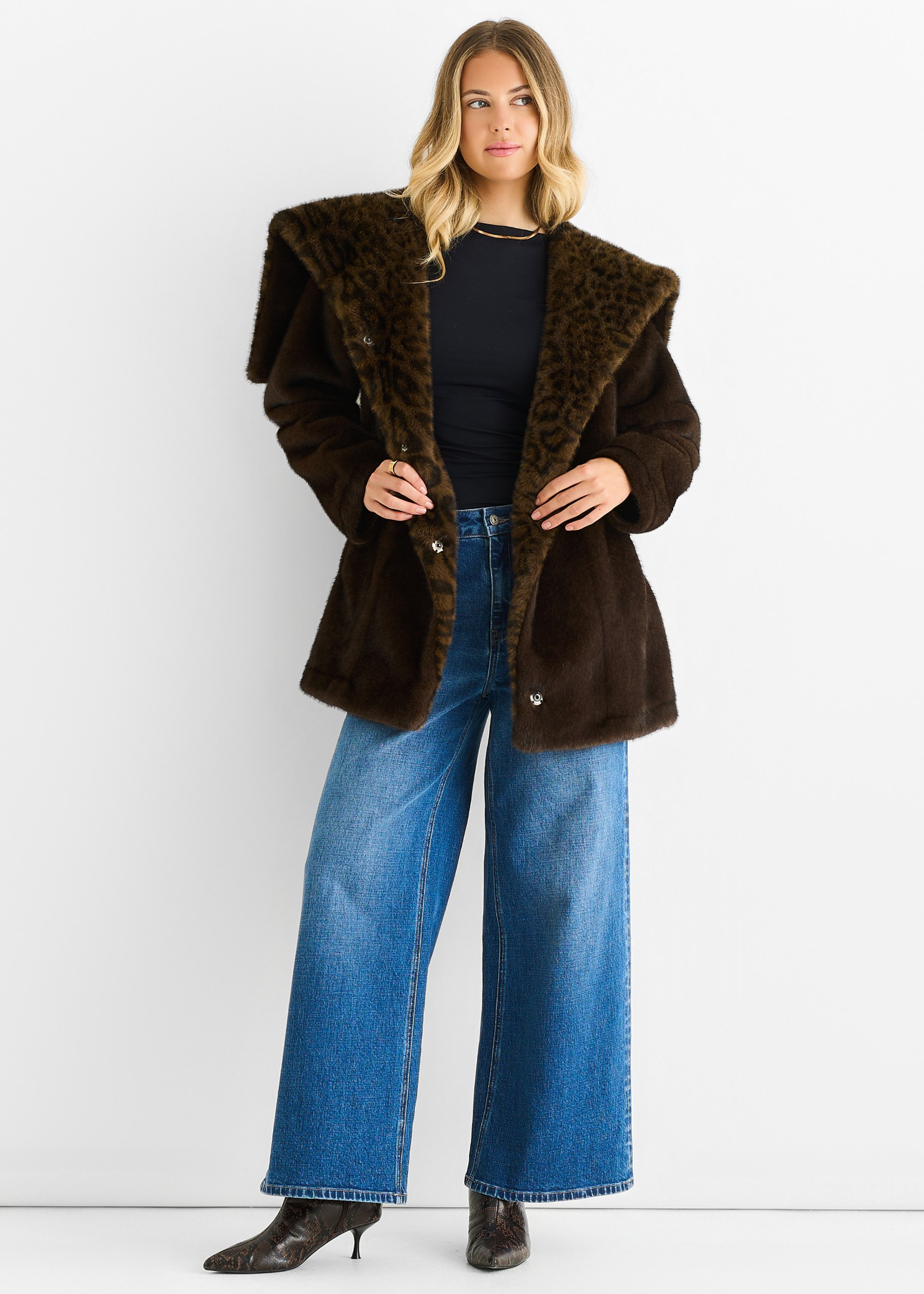 Schokolade Premium Kontrast Revers Kapuze Tier Kunstpelz Jacke