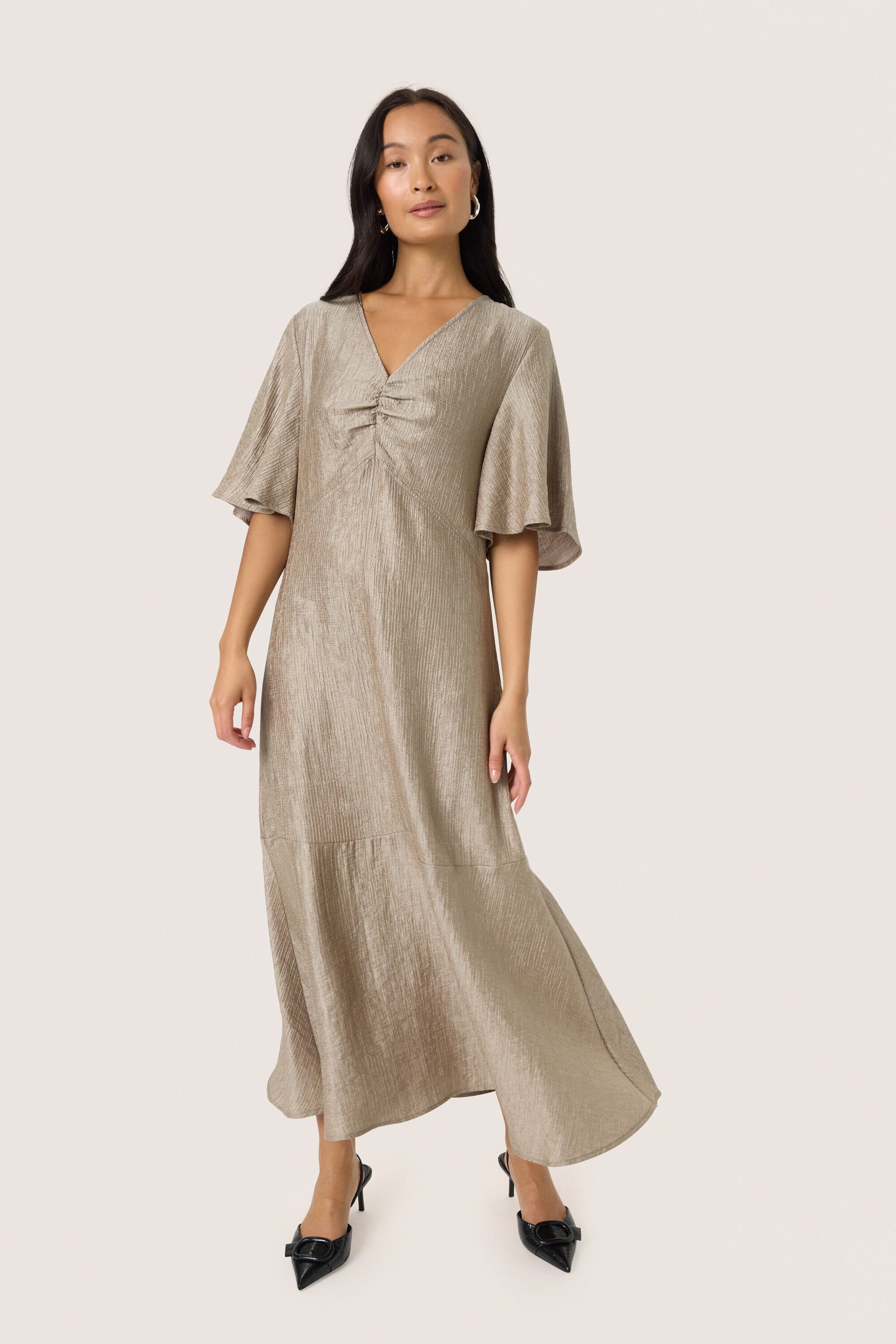 Kleid SLLaurie Kleid Feminine Form