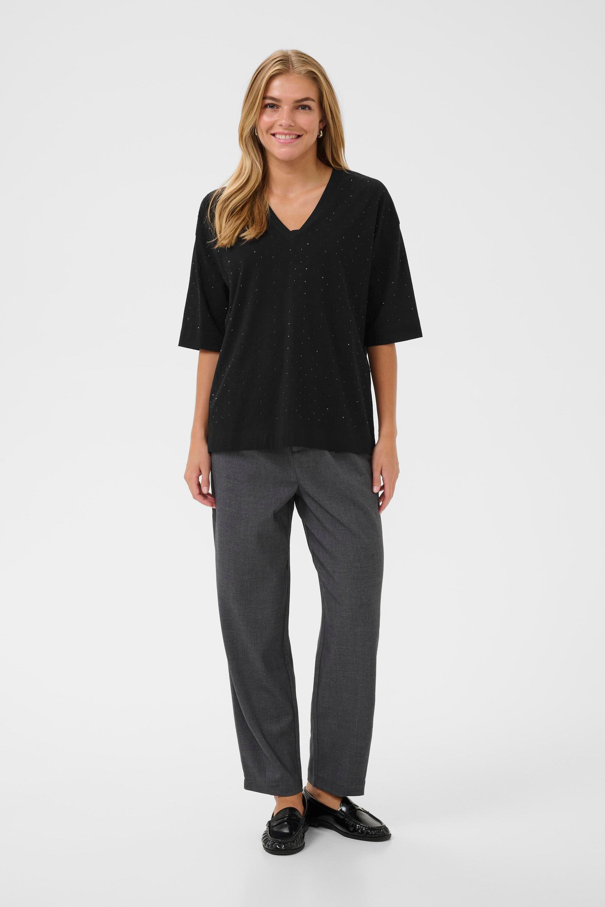 T-shirt KAphoebe T-shirt Loose fit black