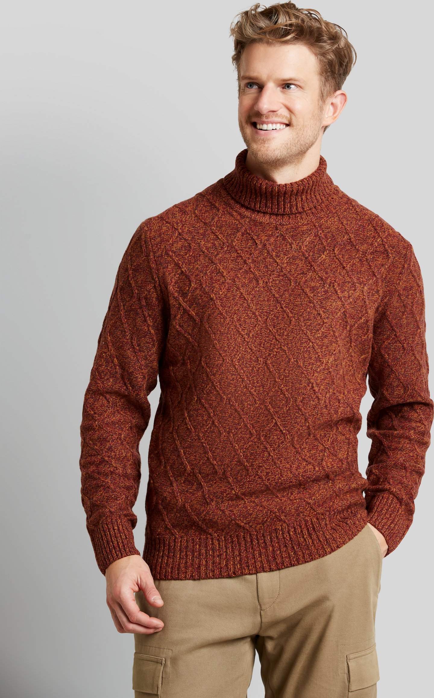 Bugatti Herren Rollkragenpullover mit 3-D-Rautenmuster