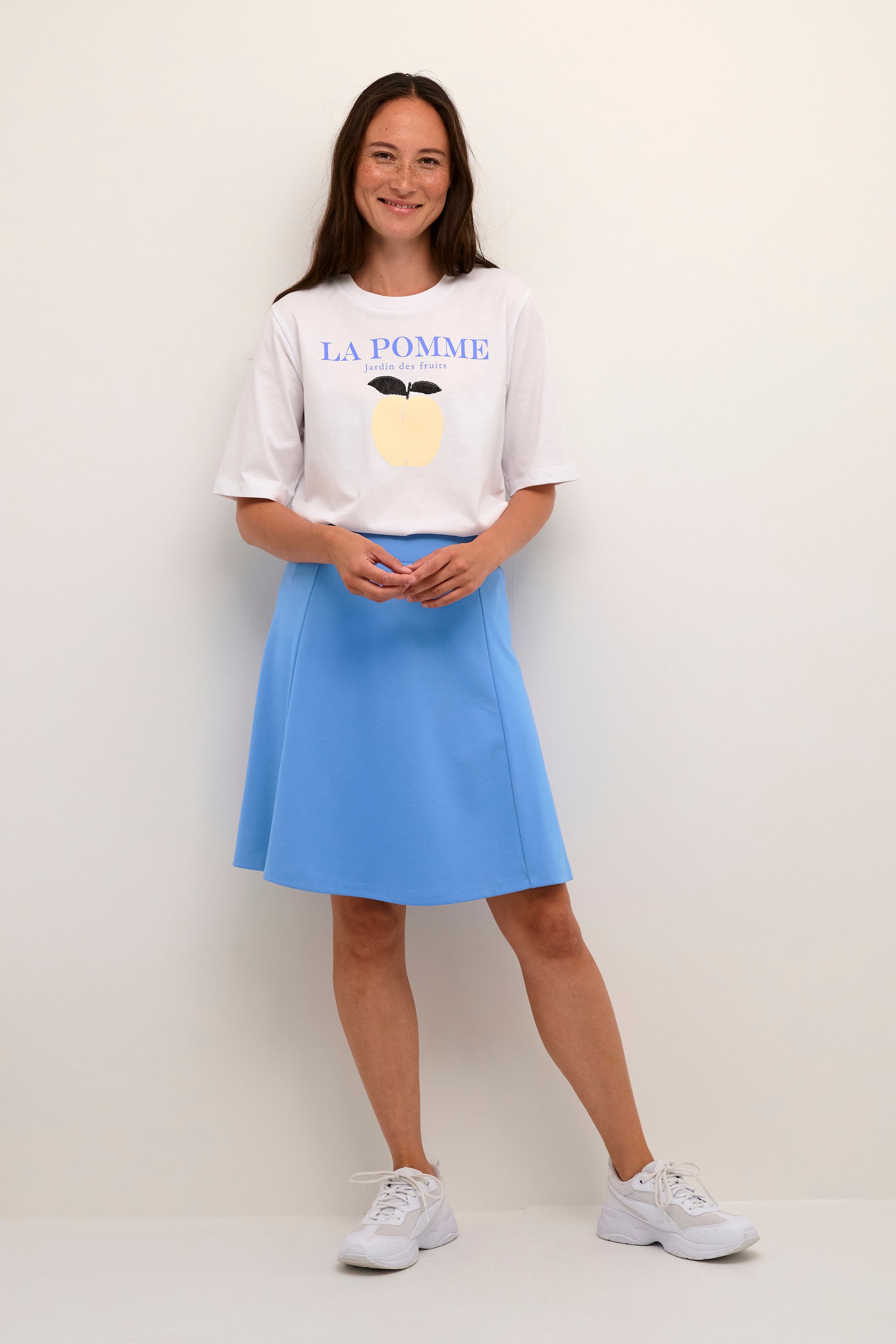 Rock A-shape Ultramarine dark blue