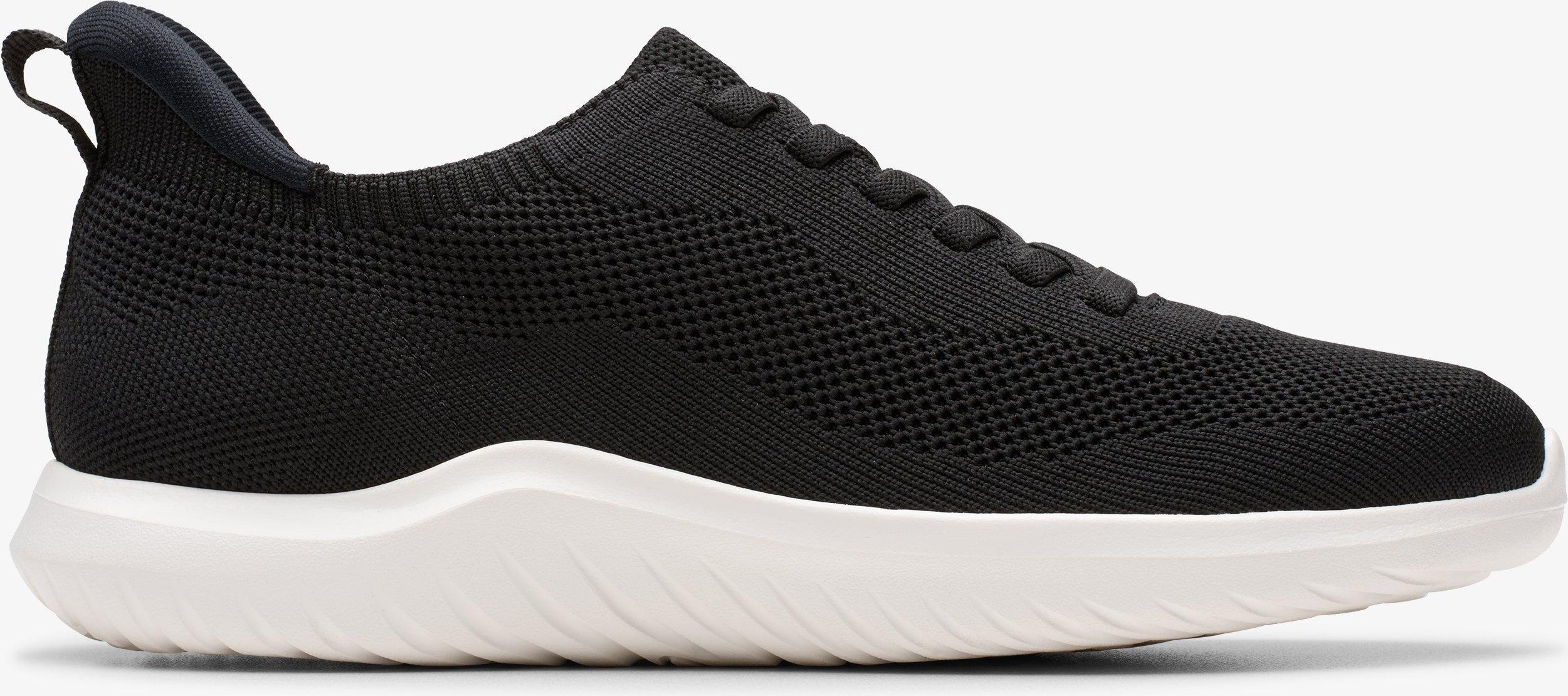 Nova Spitze Schwarze Sneakers