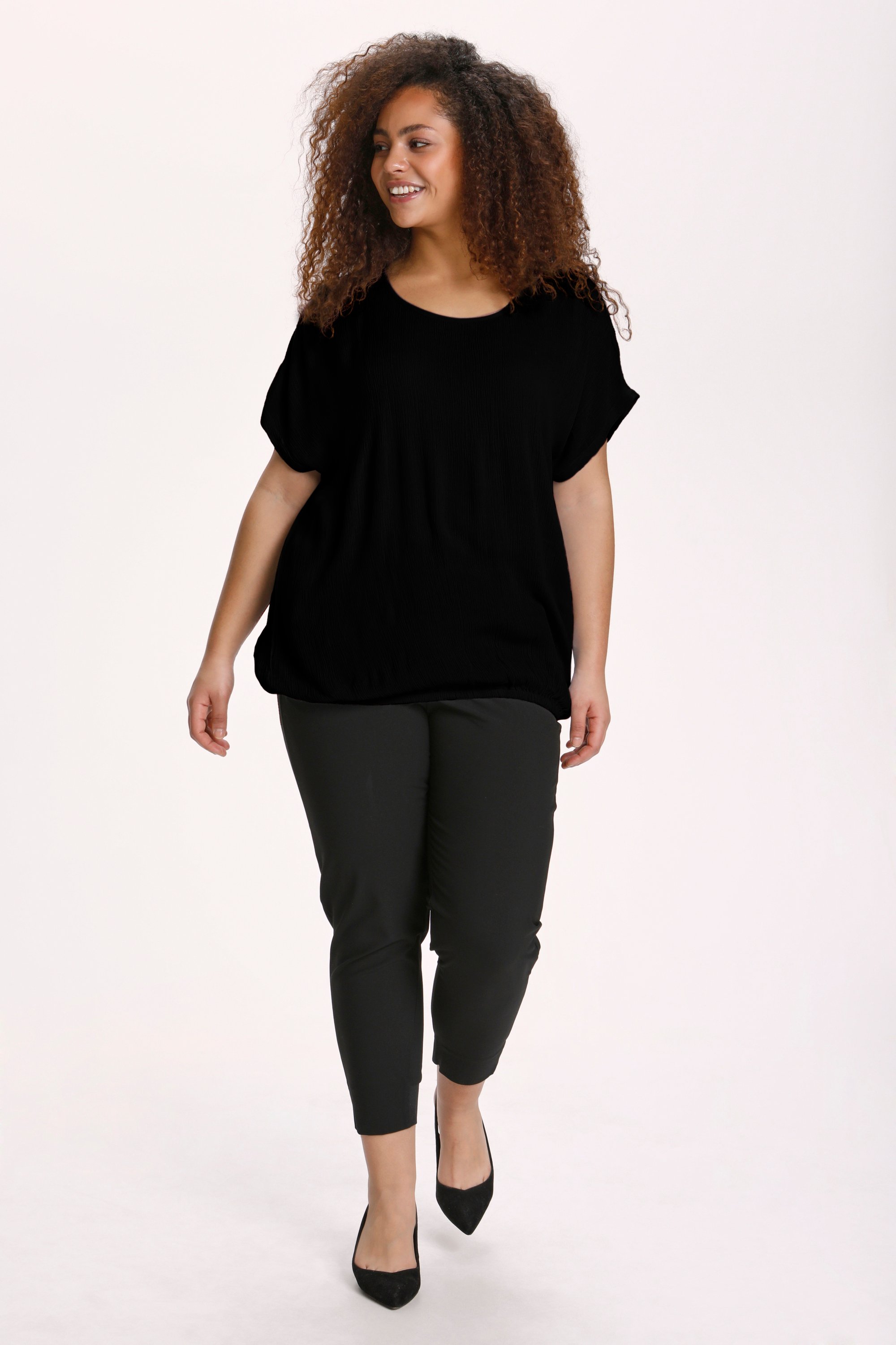 Bluse mit kurzen Ärmeln Lockerer Schnitt Schwarz Tief black