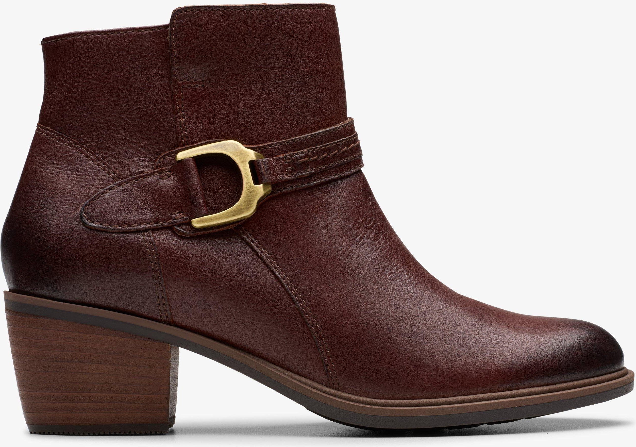 Neva Schnalle Stiefel in Britischem Braun