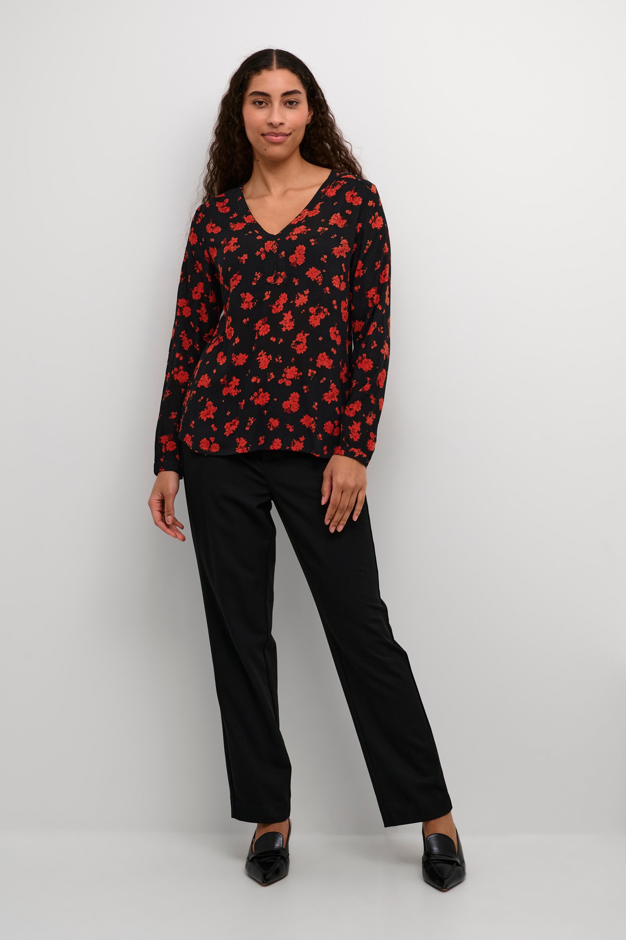Langarm-Bluse Regular fit Black_Red Flower Print floral