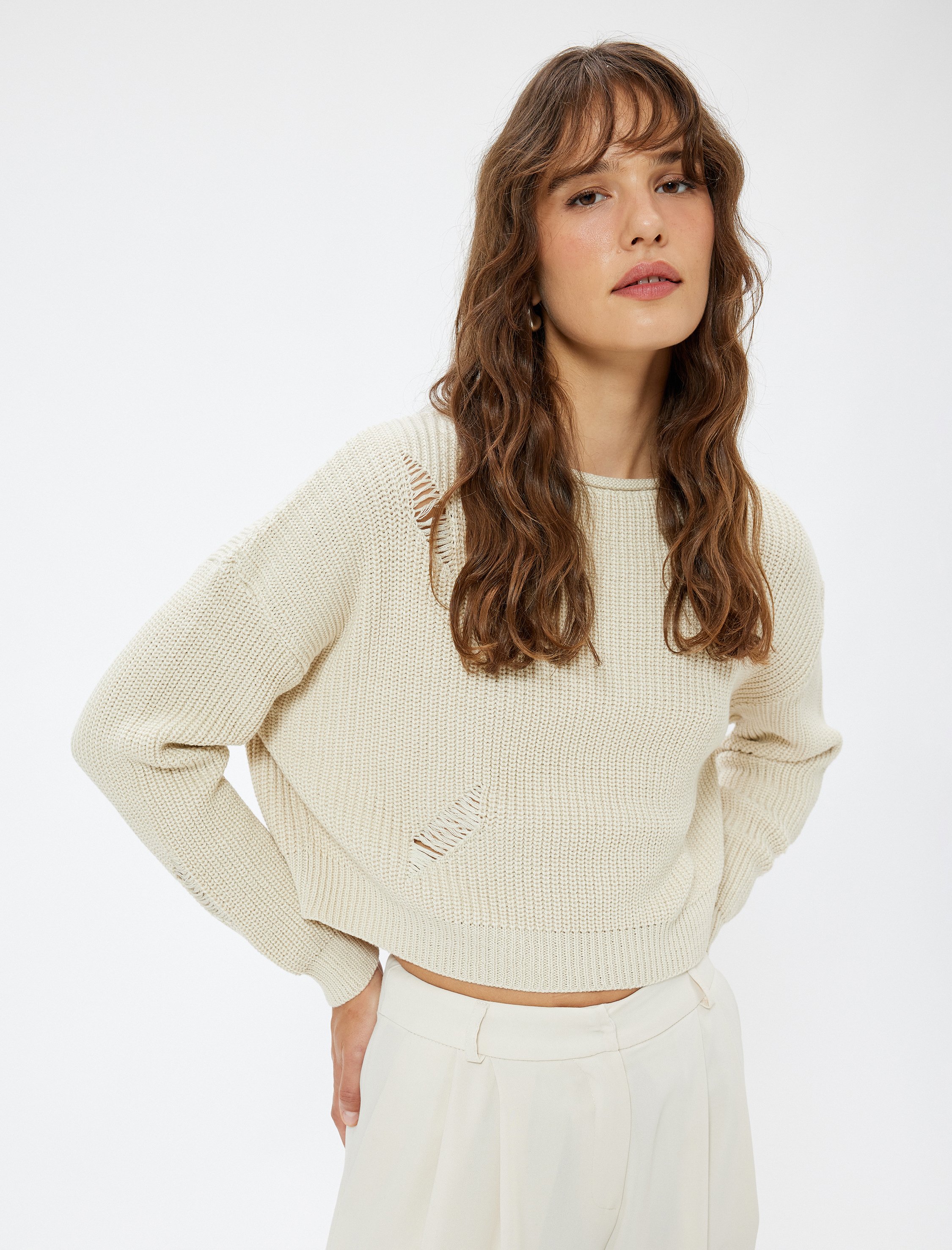 Thumbnail - Koton Sweater U-Boot-Kragen Regular Sweater