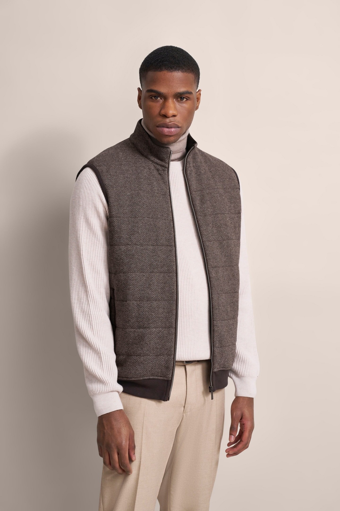 Bugatti Herren Weste mit legerer Passform