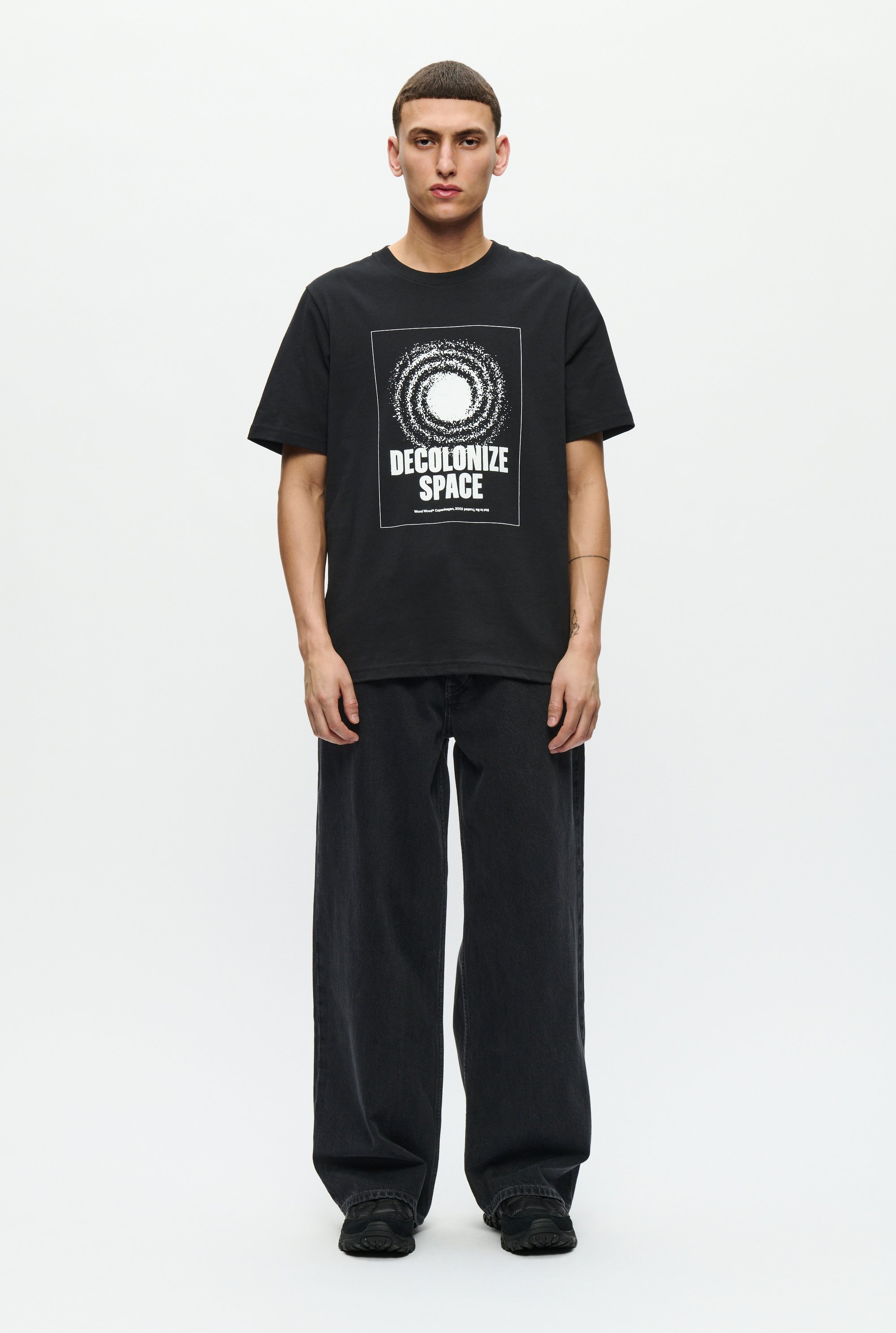 T-shirt WWBobby Gerade Passform black