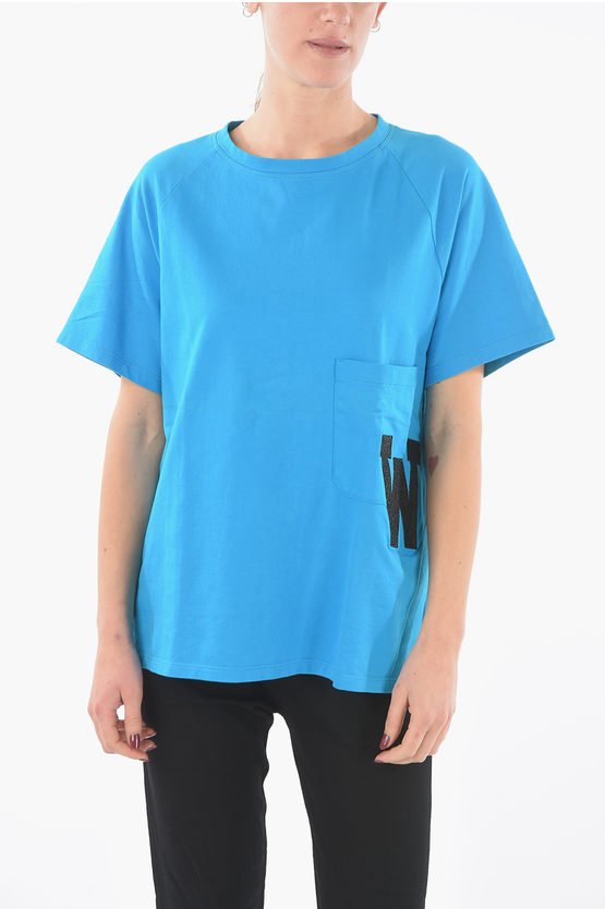 Maxi-T-Shirt mit Rundhalsausschnitt und aufgesetztem Monogramm in Blau