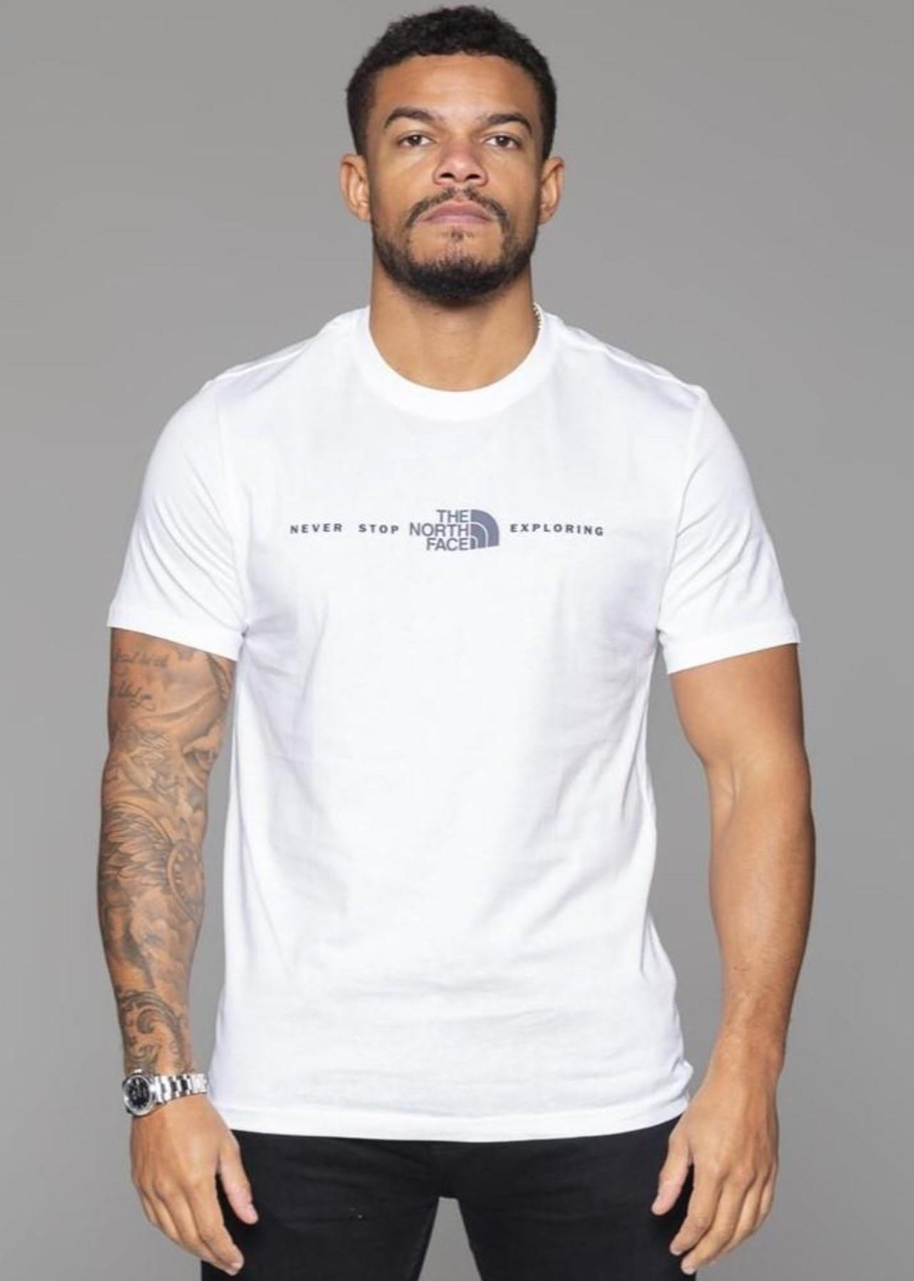 The North Face nie aufhören zu erforschen Mens T Shirt weiß