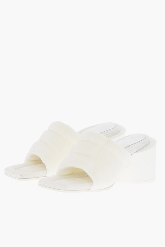 MM6 Gepolsterte Pantoletten mit quadratischer Zehenpartie, 7 cm, in Weiß