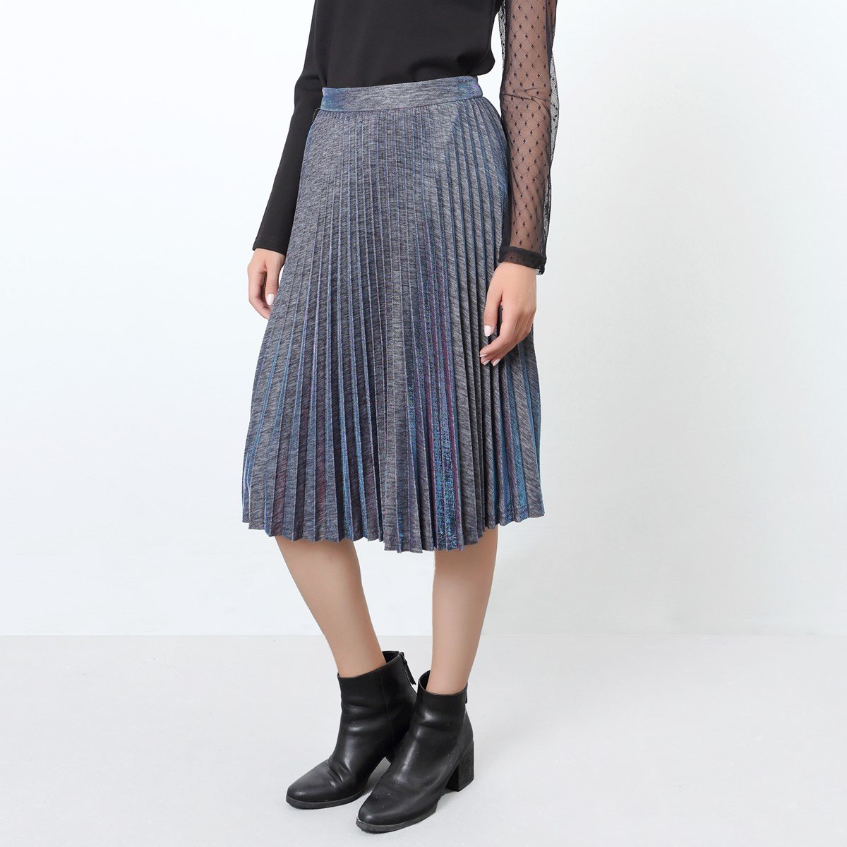 Schimmernder Rock mit Sonnenflecken