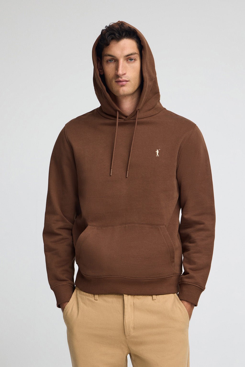 Sweatshirt mokka im Regular Fit mit Kapuze und Rigby Go-Logo