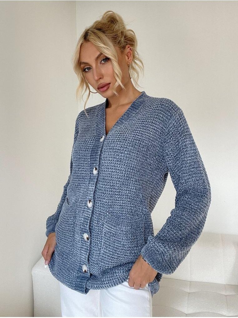 Thumbnail - Frauen Strickjacke mit V-Ausschnitt und Knöpfen mit Taschen