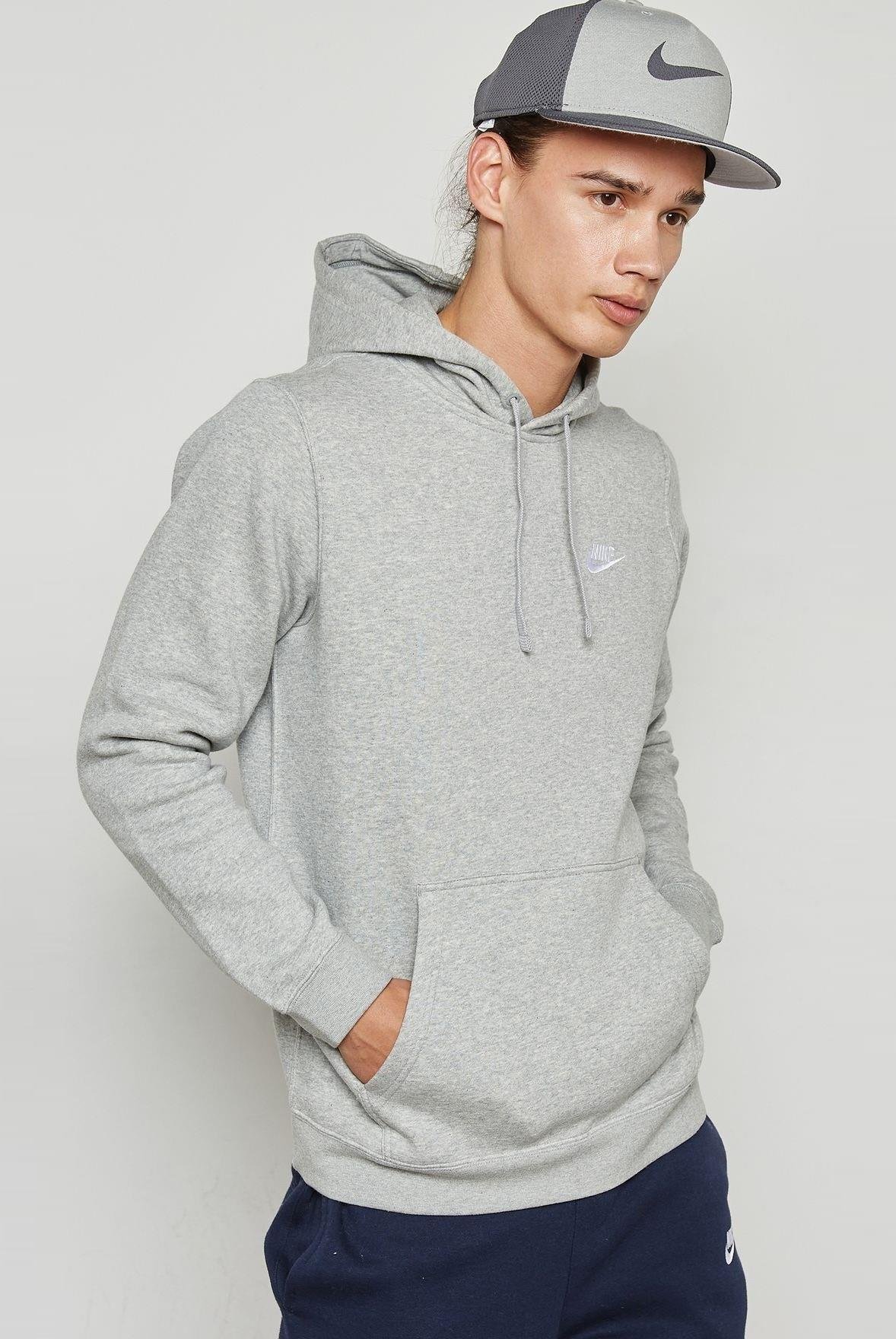 Nike Club Pullover Hoodie mit gesticktem Logo in Grau