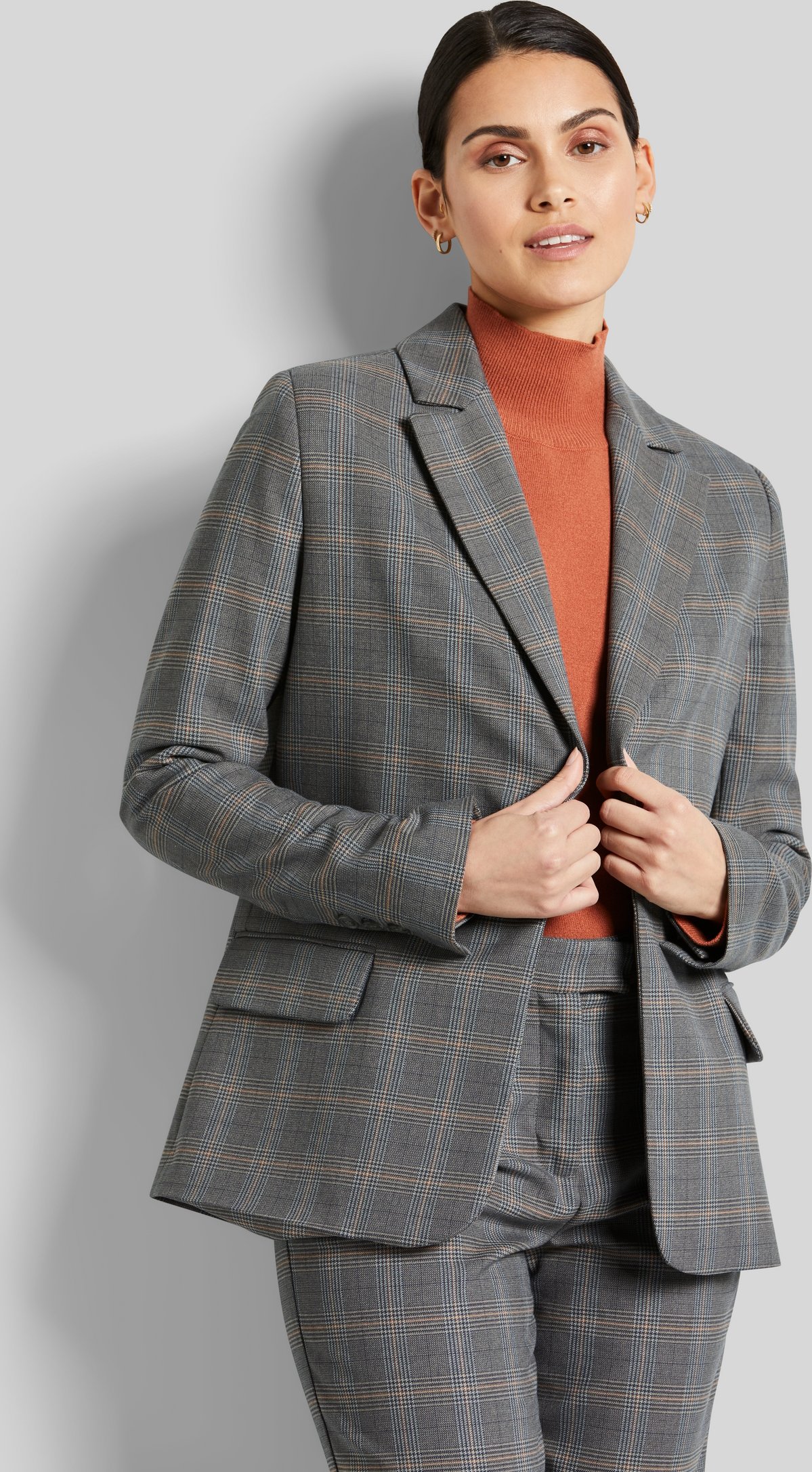 Thumbnail - Bugatti Damen Blazer mit Reverskragen