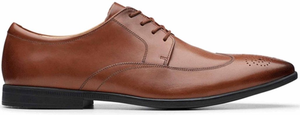 Clarks Bampton Wing Herren braune Schuhe