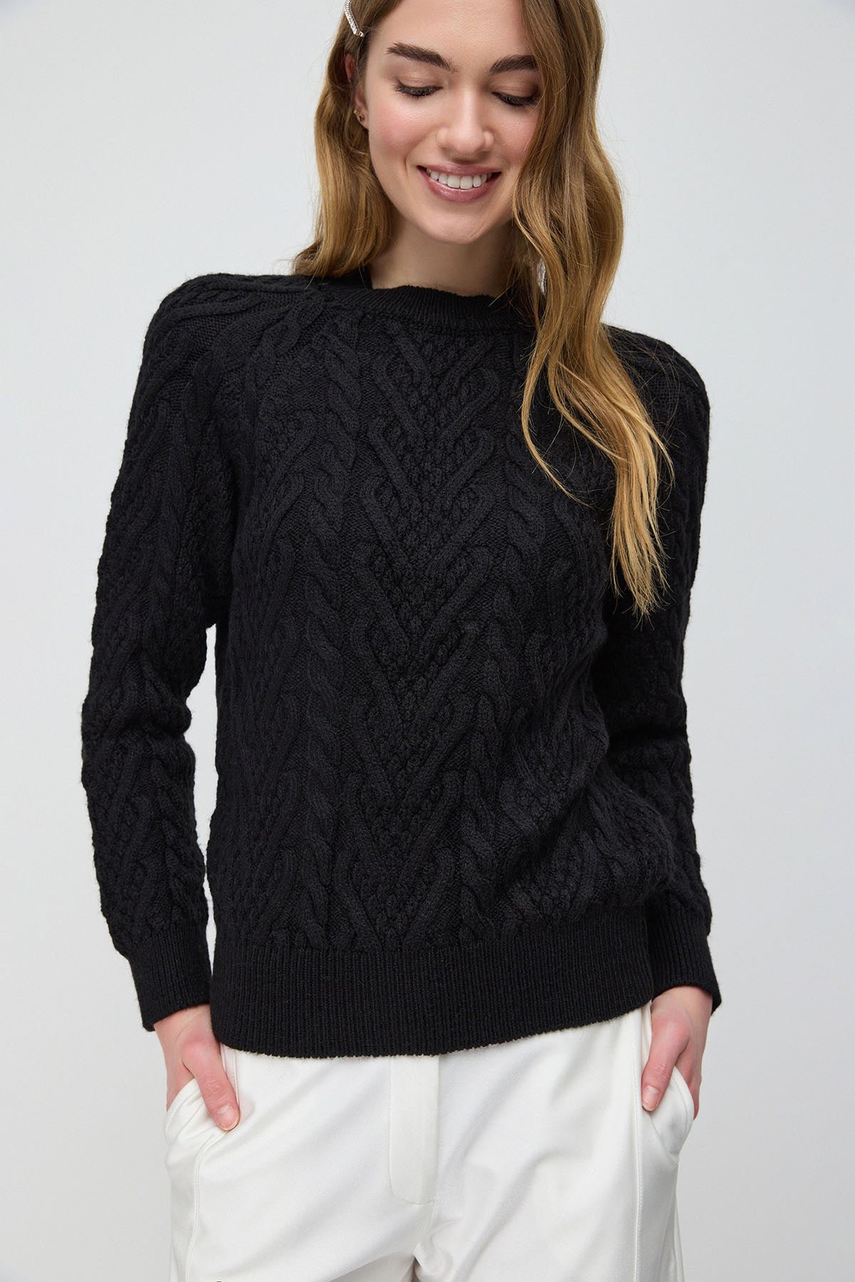 Gestrickter Fahrradkragenpullover