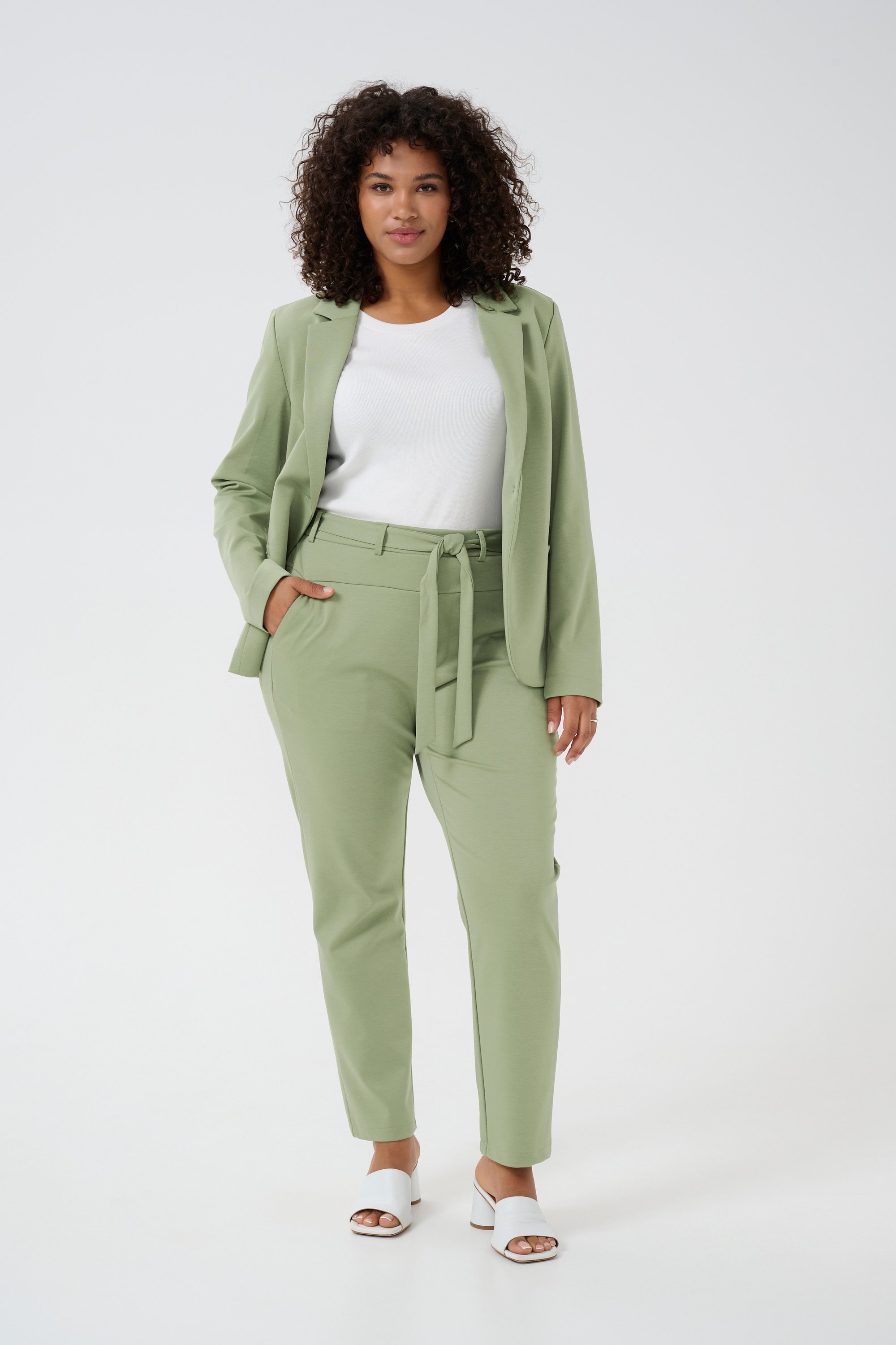 Strickhose Regular fit Oil Green