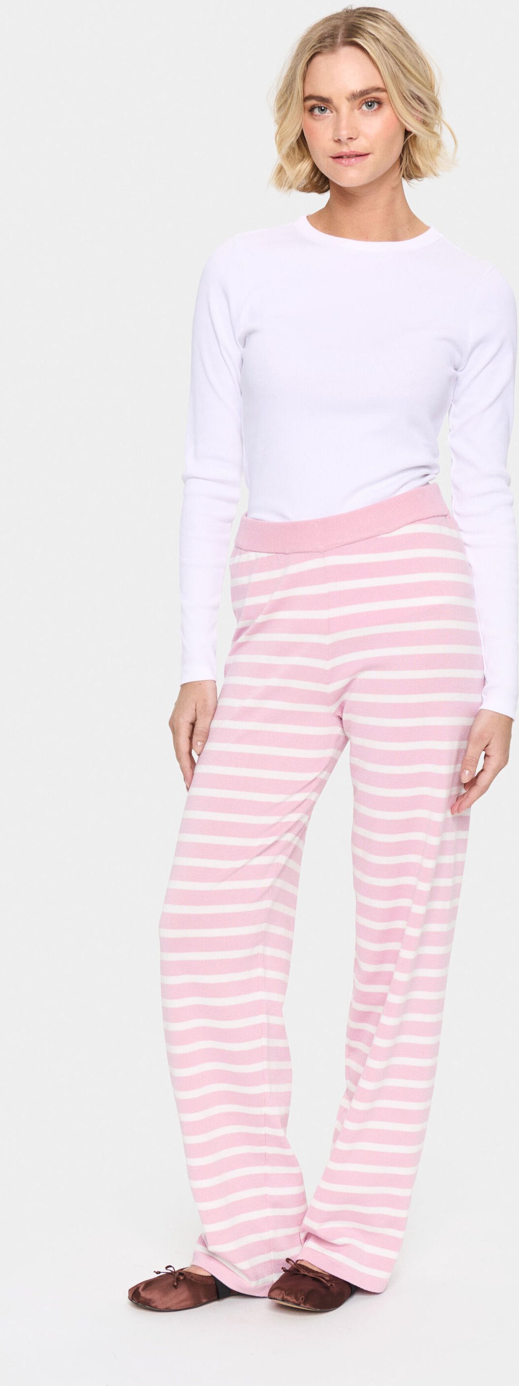 Casual Hose Gerade Passform Pink Nectar/Ice Mel Stripe pink