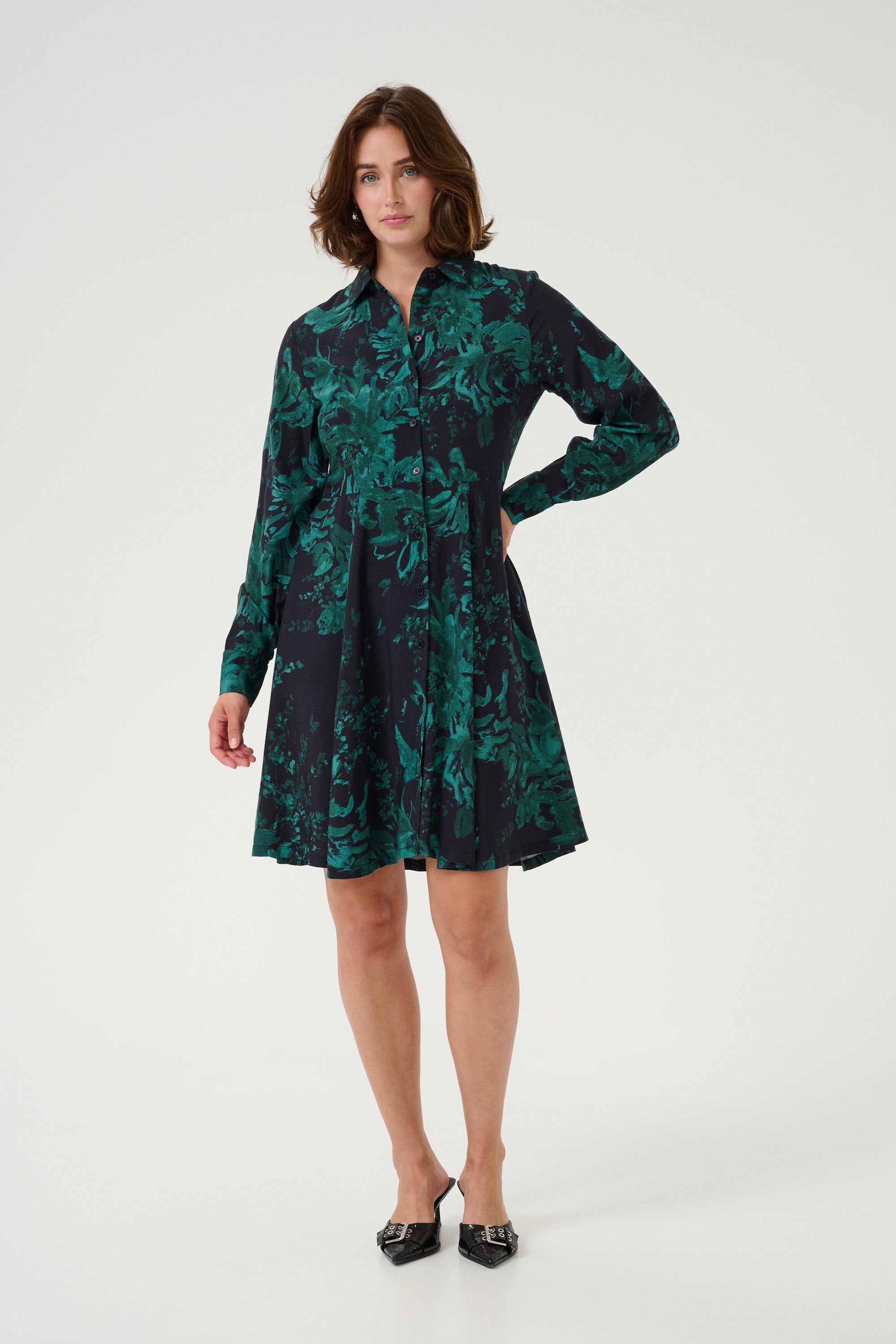 Kleid Regular fit black green