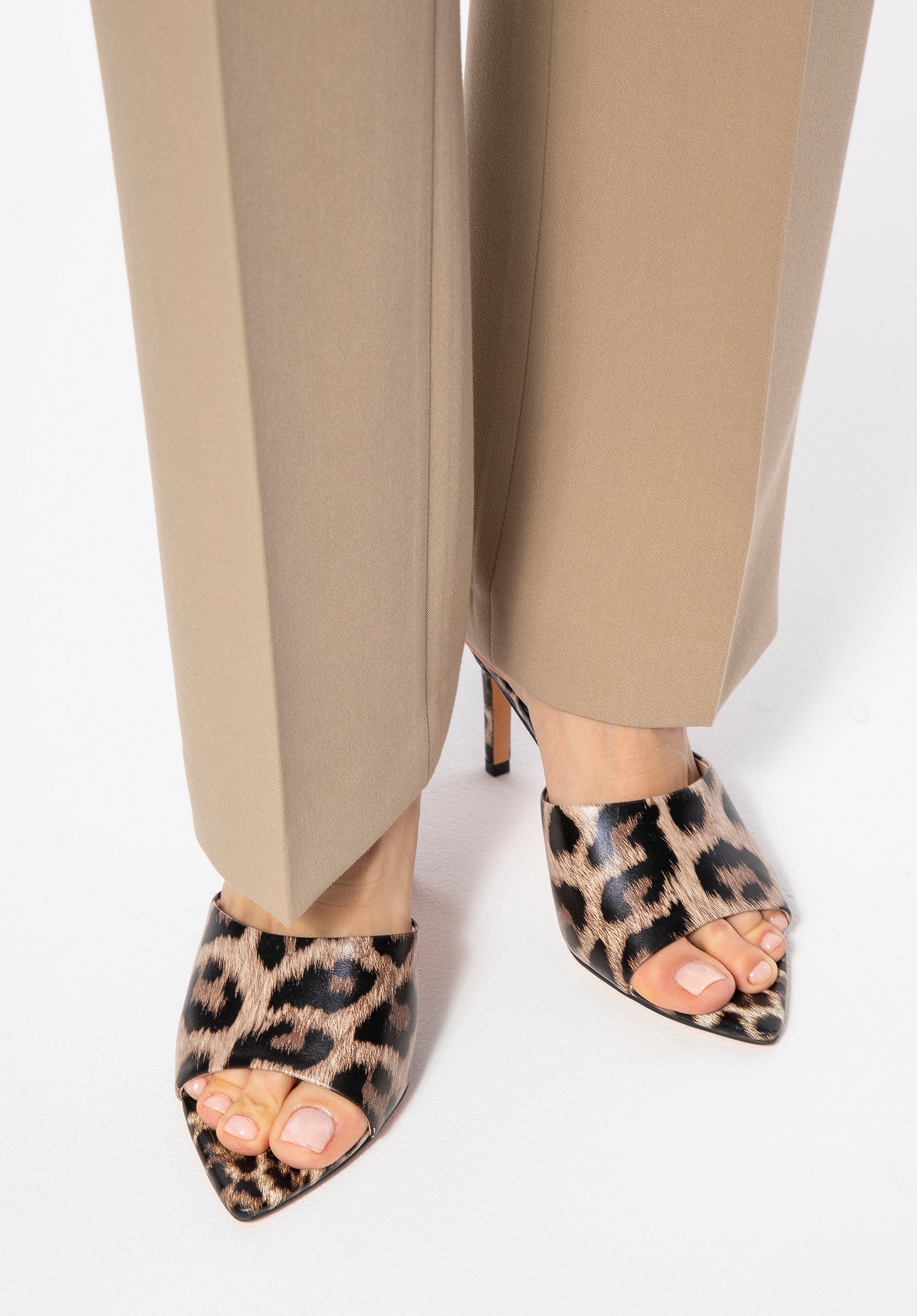 Wittchen Damen-Lederpantoletten mit Absatz, Braun und Schwarz, Naturleder