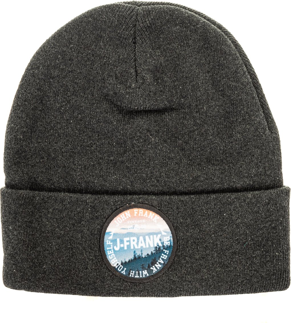 Hut mit aufgenähtem Etikett auf der Vorderseite JFBN18W01 man