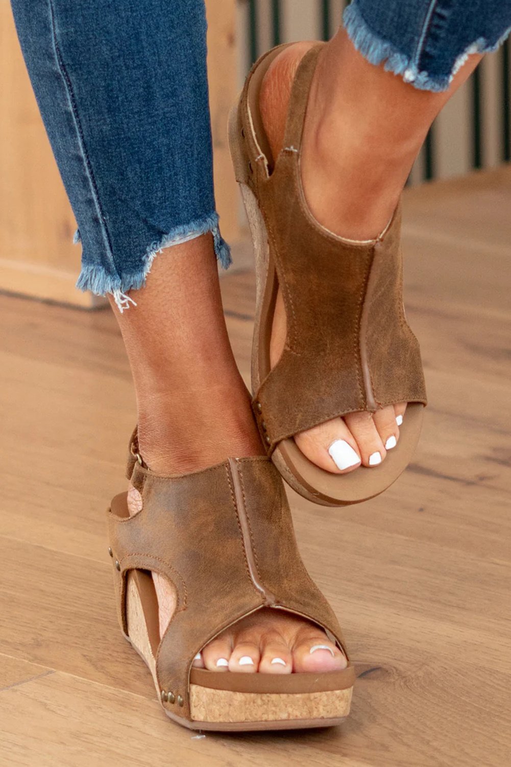 Offene Zehen Leder Keilsandalen