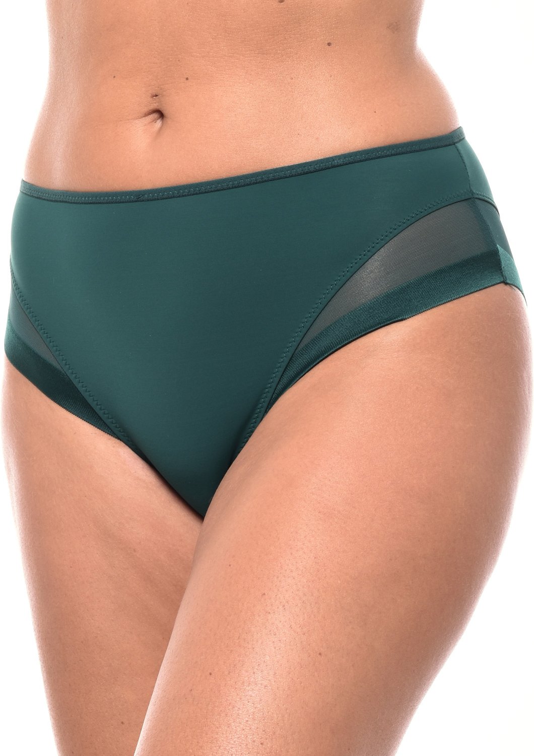 Das großzügige elastische und atmungsaktive Stoffhöschen 00A63 für Damen bietet Komfort und natürliche Bewegung