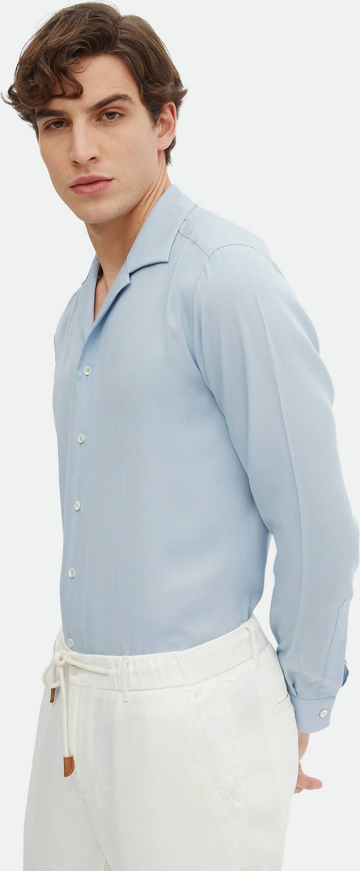 Schlichtes, gewebtes, klassisches Hemd mit normaler Passform