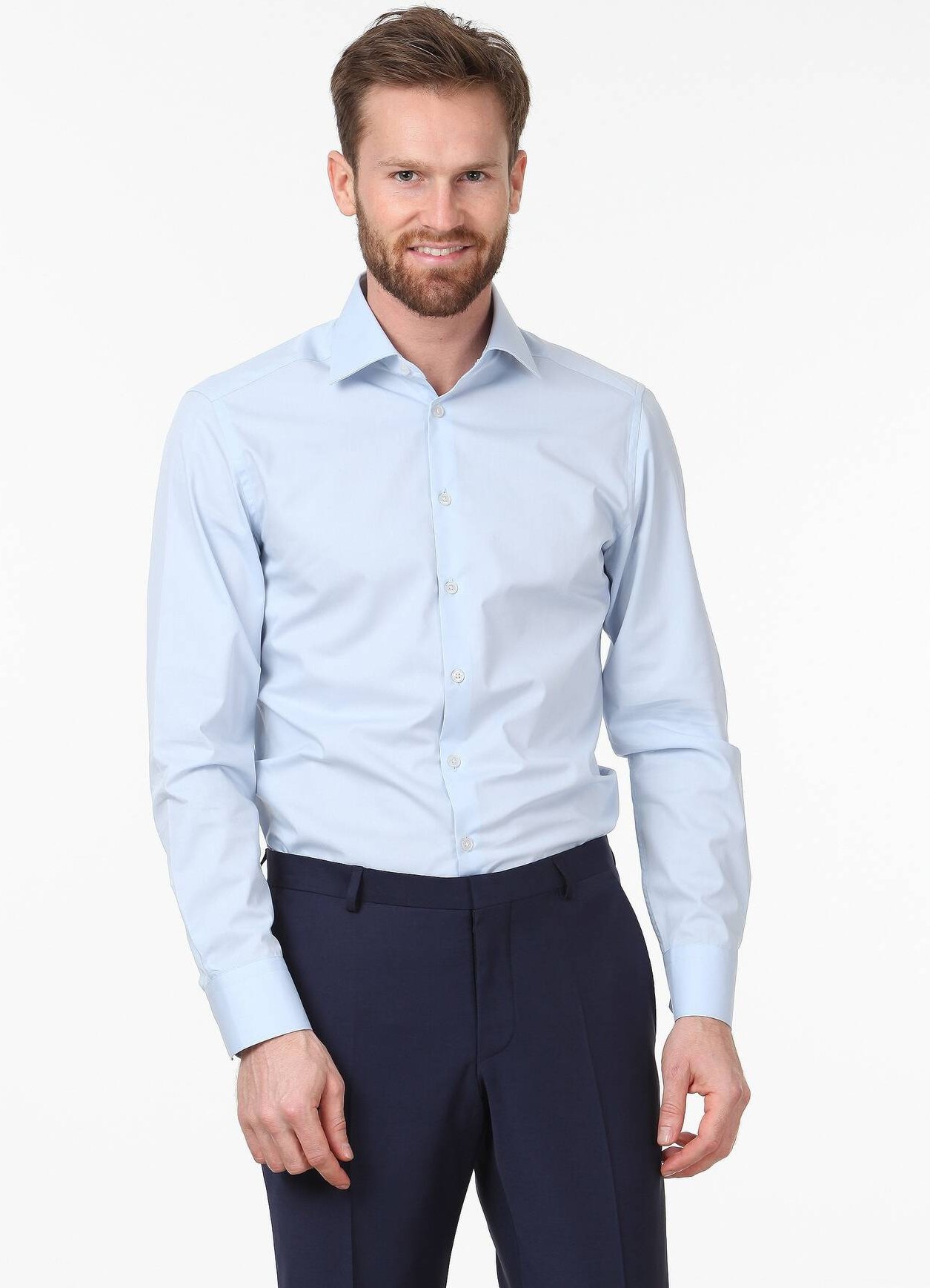 Schlichtes, schmal geschnittenes, gewebtes, klassisches Hemd aus Baumwollmischung