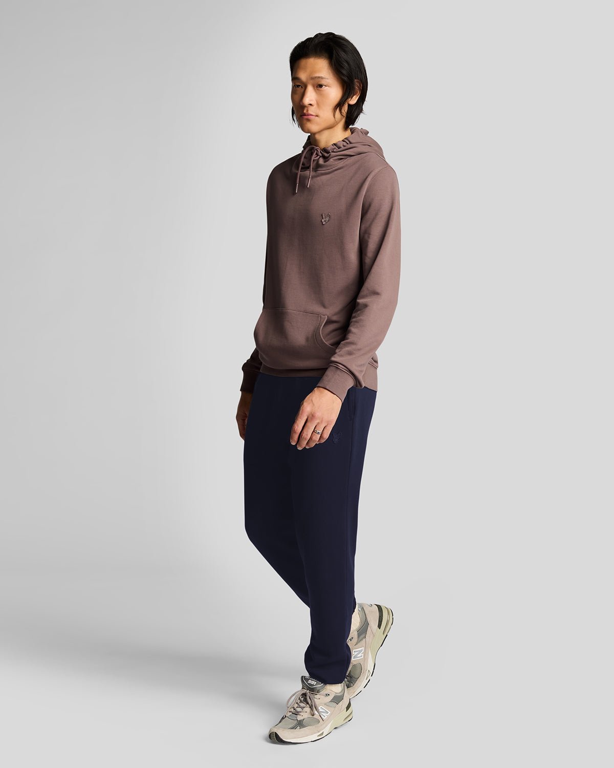 Lyle & Scott – Schmale Jogginghose aus superfeiner Baumwolle – Marineblau