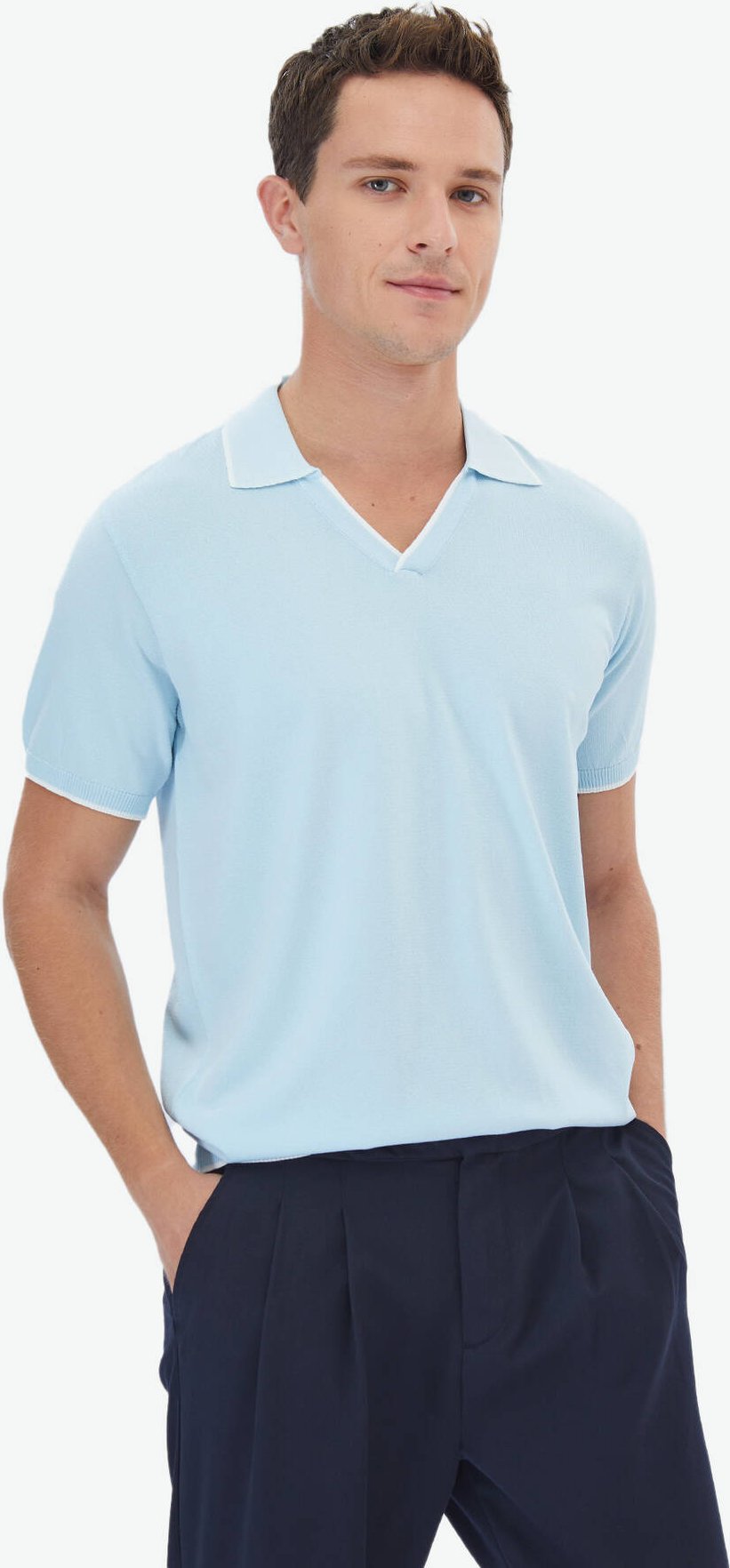 Rollkragenpullover aus schlichtem Strick