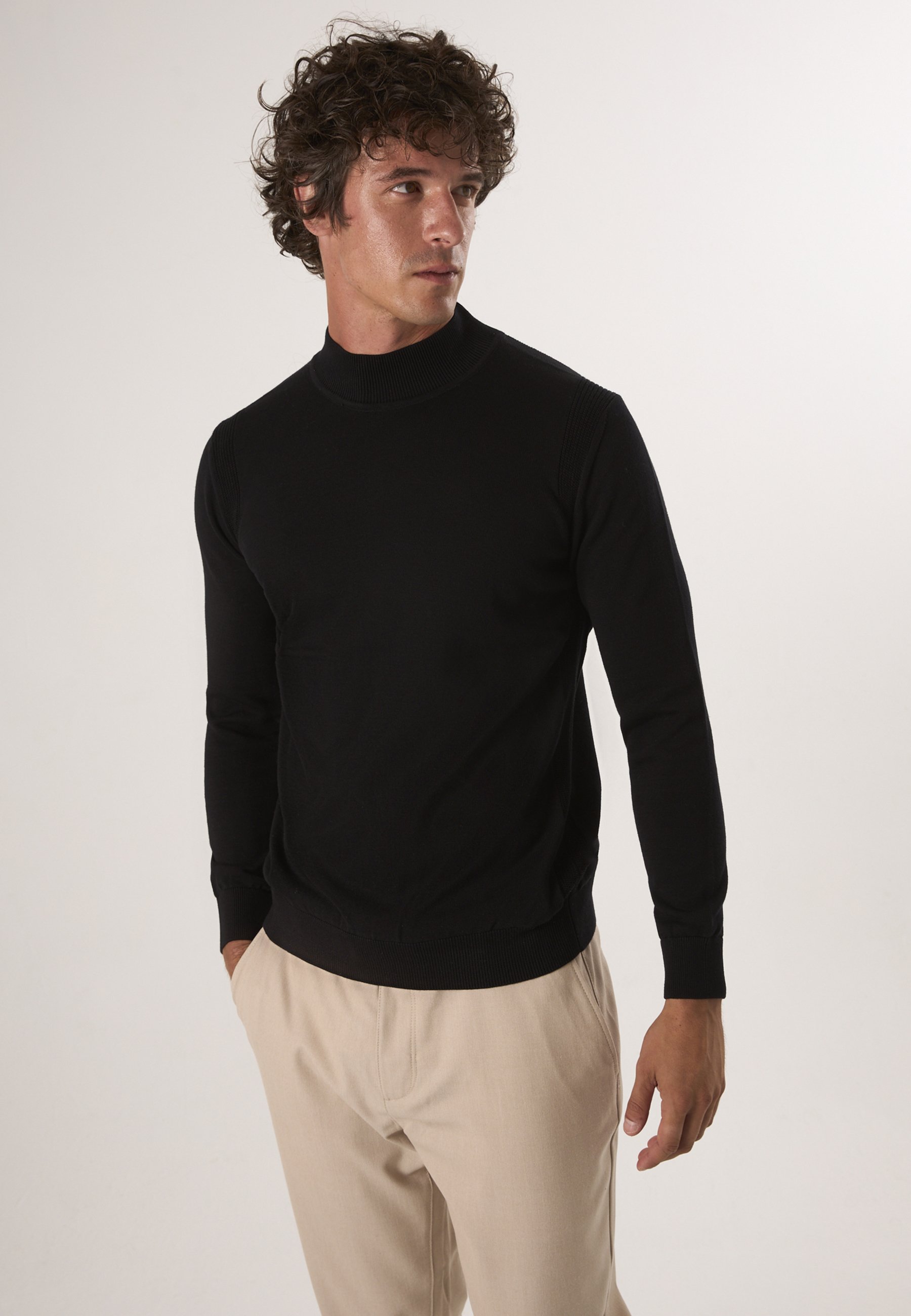 Thumbnail - Pullover Halber Rollkragenpullover