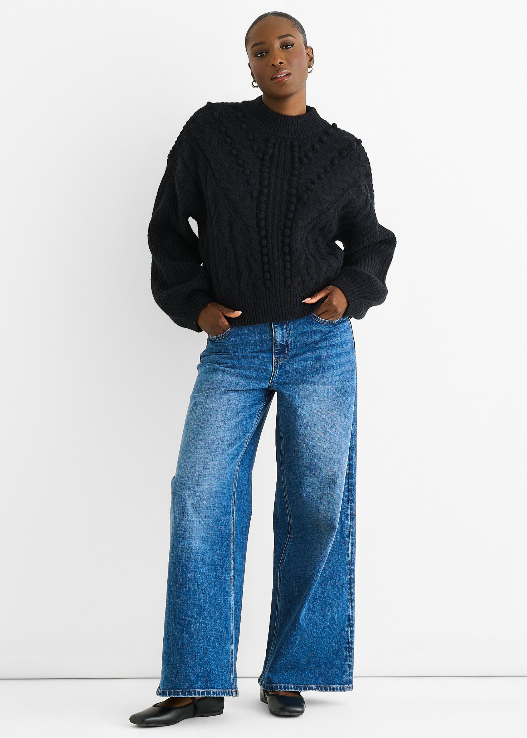 Schwarzer Grobstrick-Pullover in Übergröße