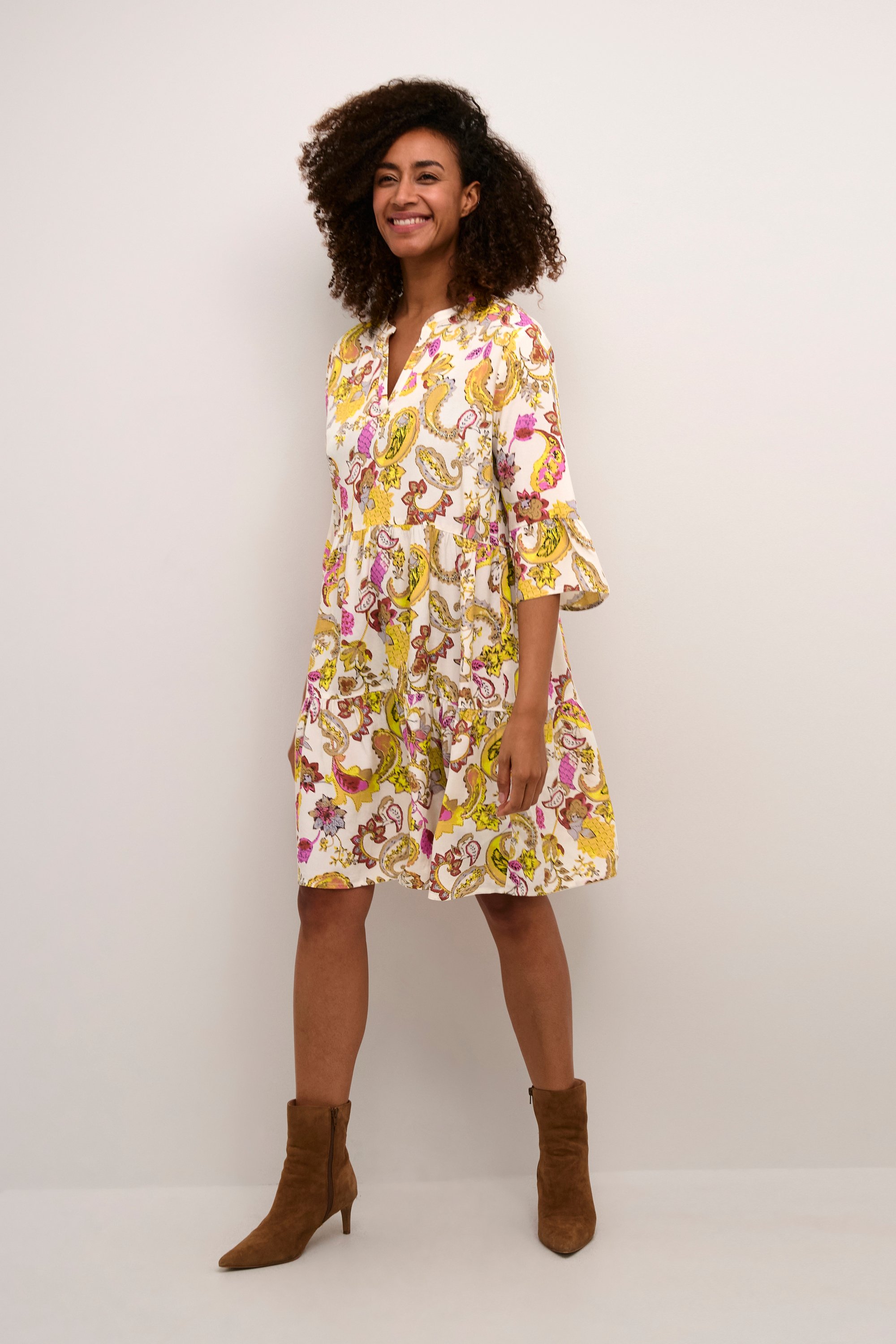 Kleid Loose fit Paisley Print multicolour
