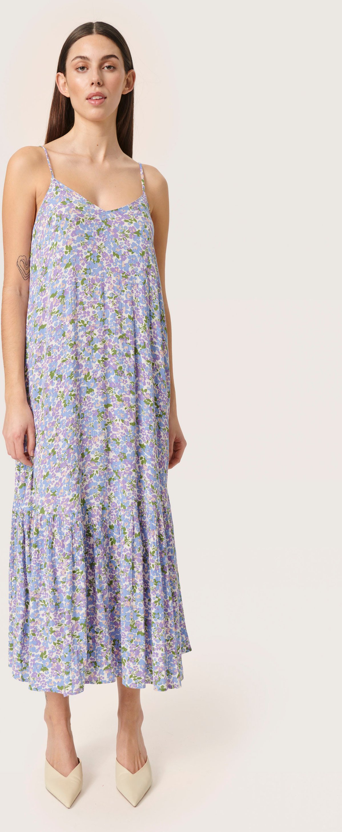 Kleid Gerade Passform multicolour