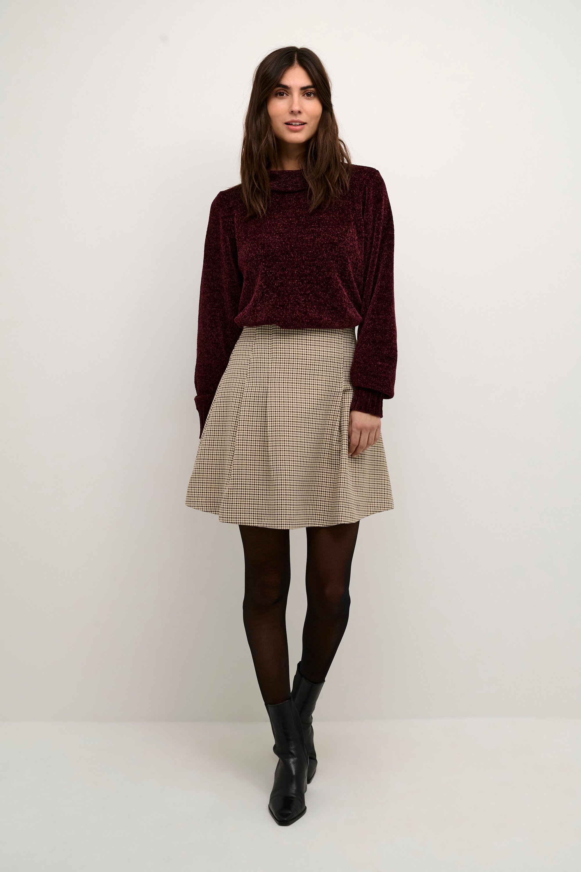 Rock A-shape Nomad beige